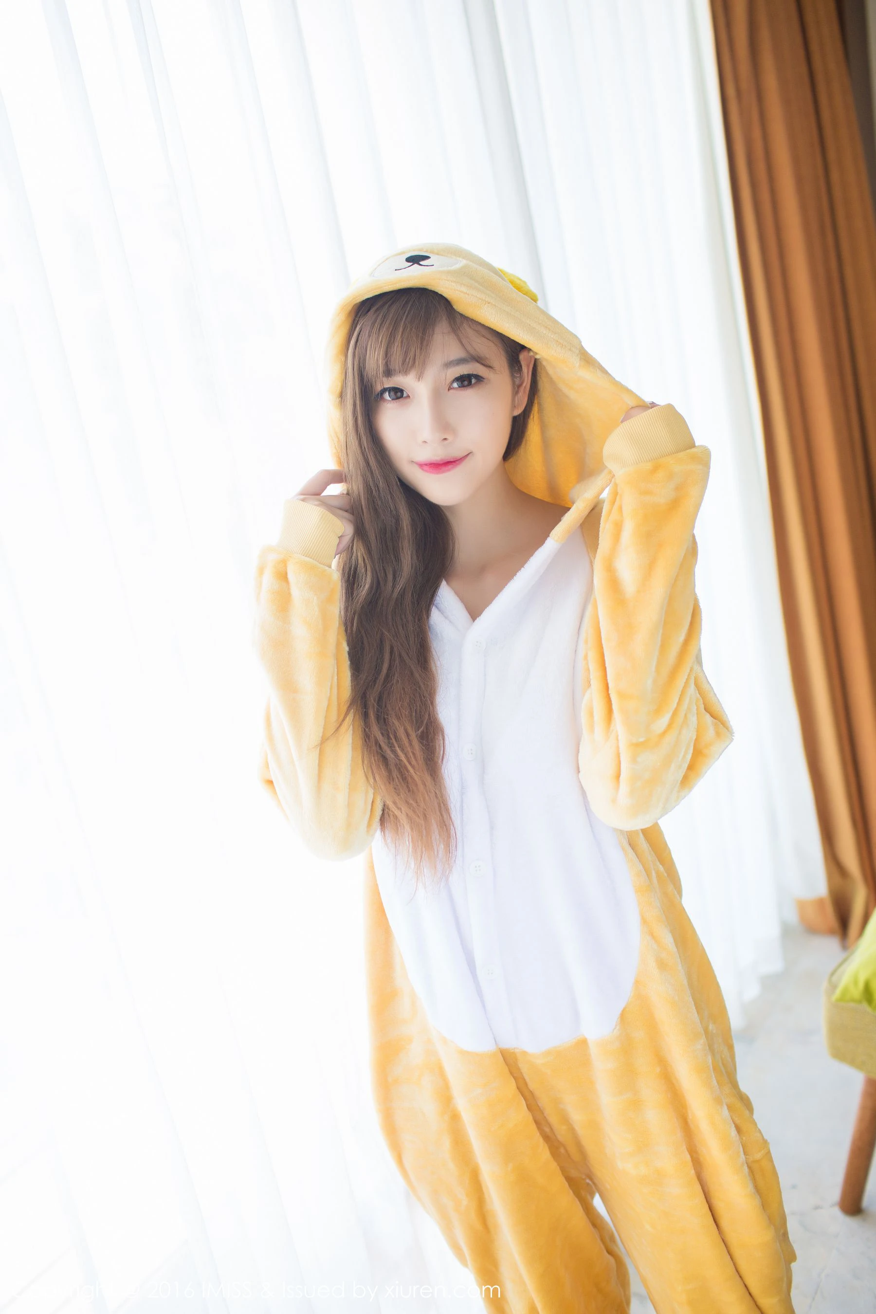 图片[2]-sugar小甜心CC《美女扮野兽+旗袍与丝袜》 爱蜜社IMiss Vol.136-COS写真在线网