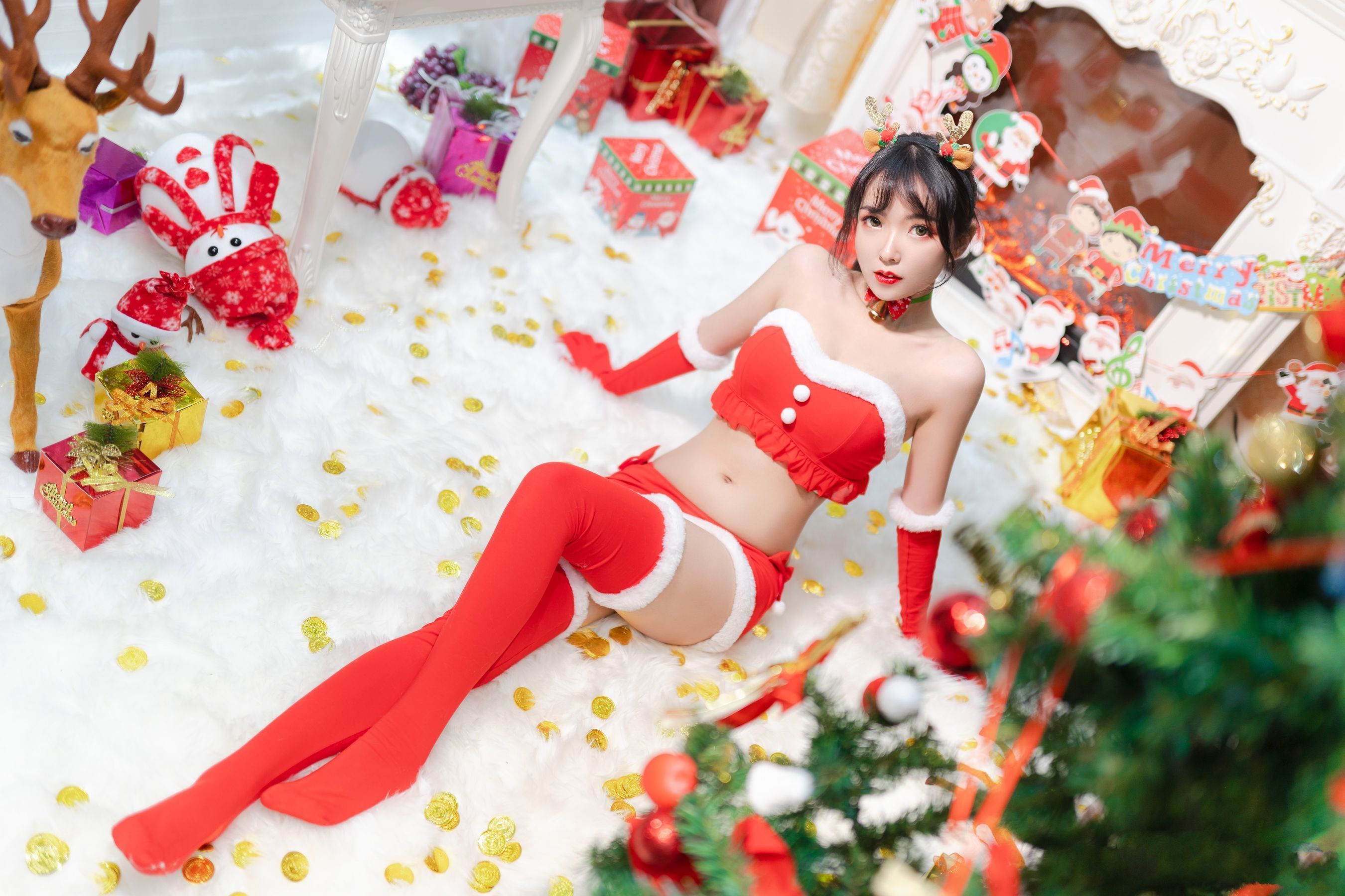 Coser小姐姐妍子坚不可摧 圣诞礼物 [9P] 插图8