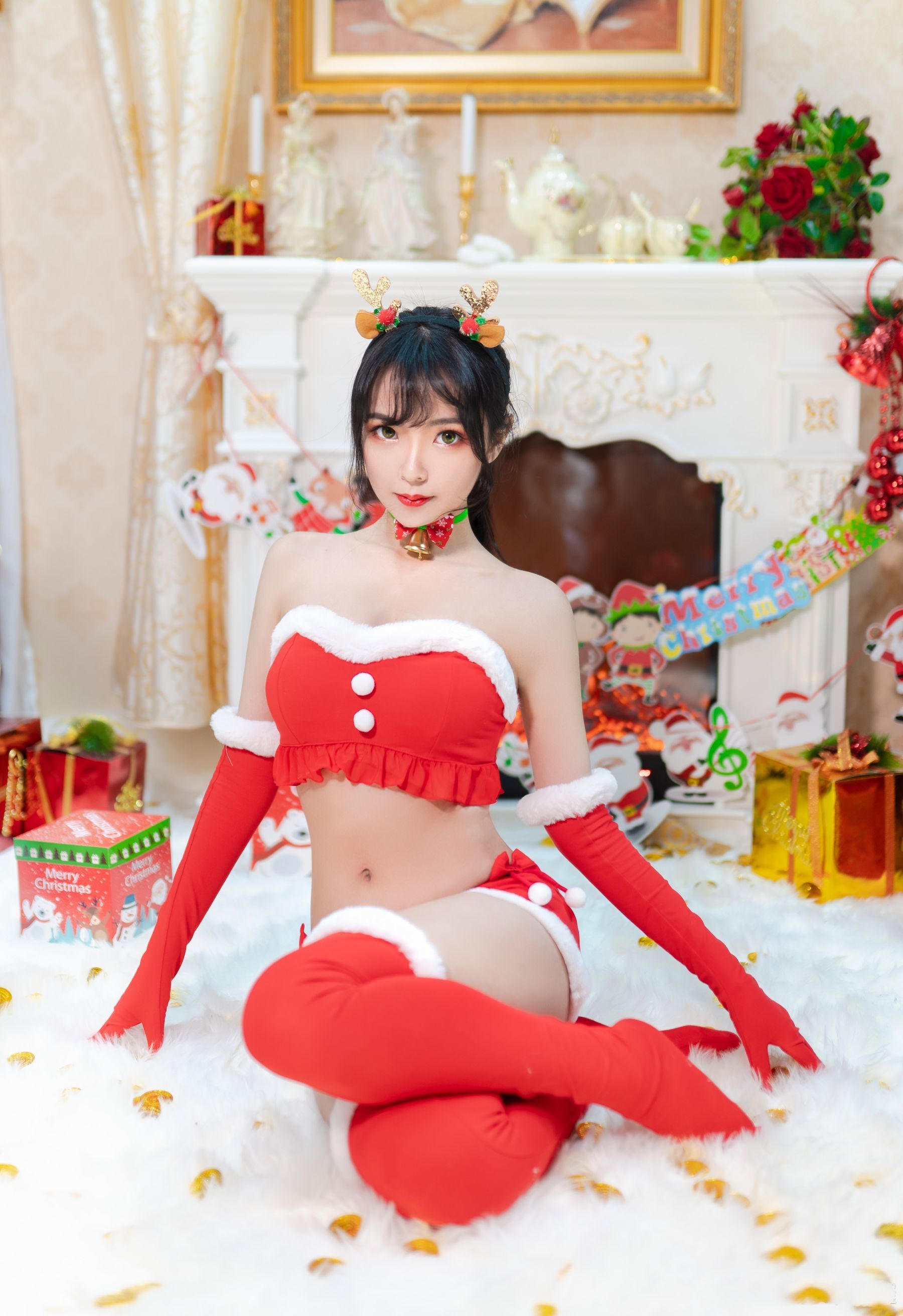 Coser小姐姐妍子坚不可摧 圣诞礼物 [9P] 插图2