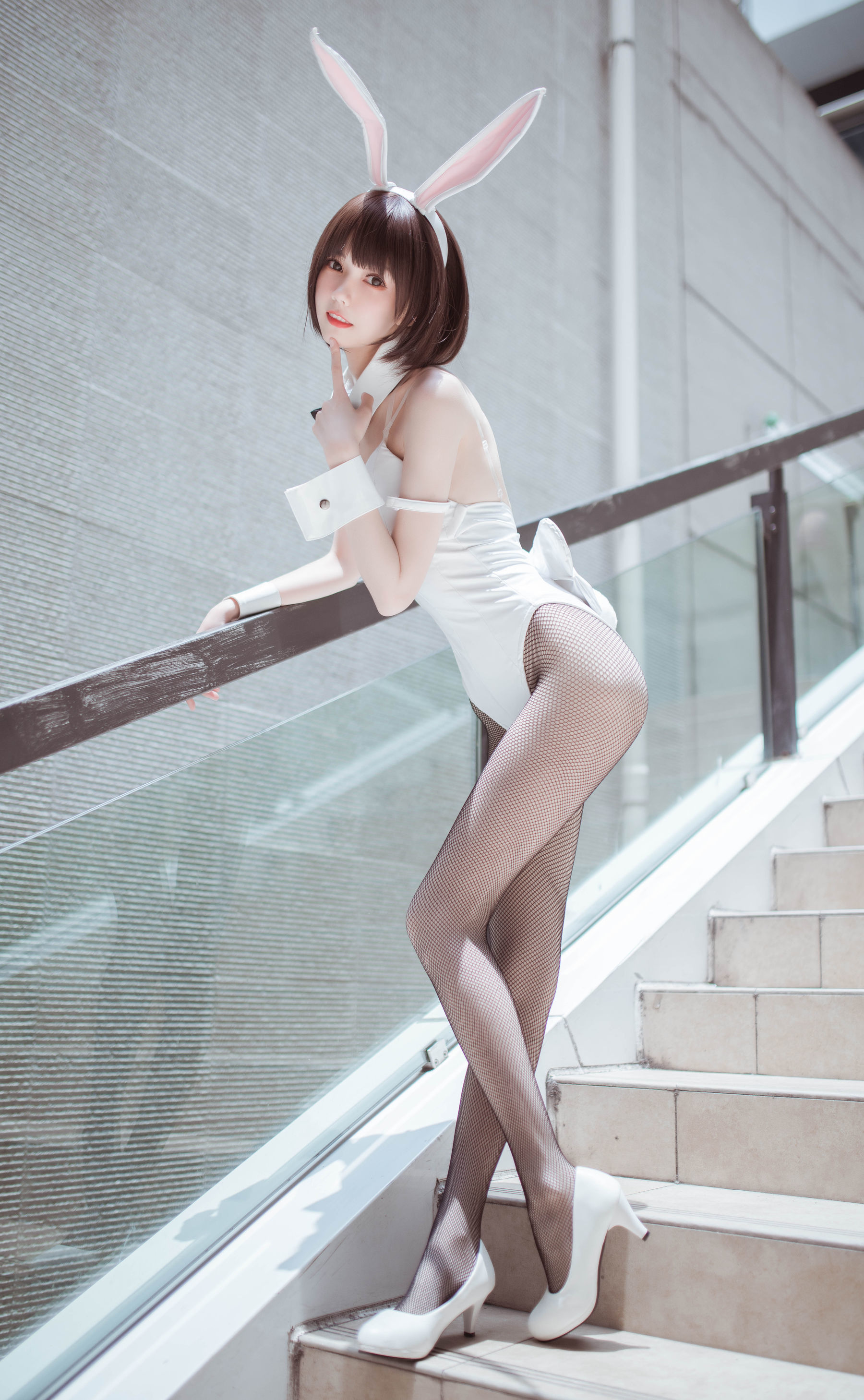 [萝莉COS] 小妖精你的负卿 – 圣人惠兔女郎 [23P] 插图5