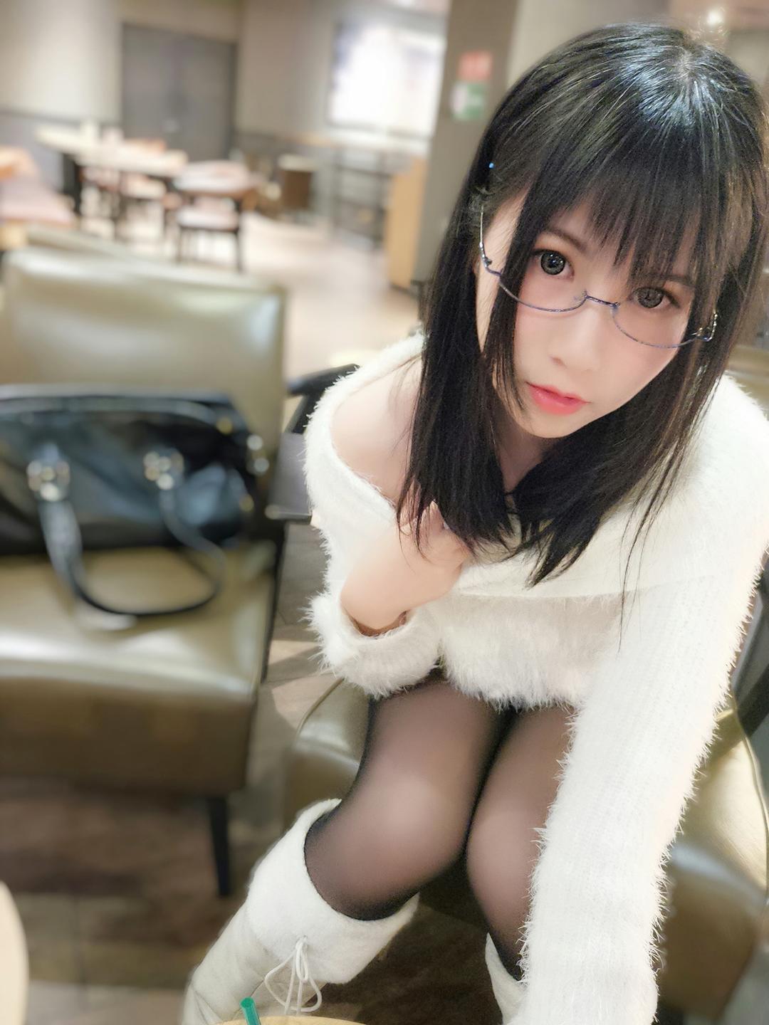 [萝莉COS] 逐月su – Pr社作品集 [98P] 插图1