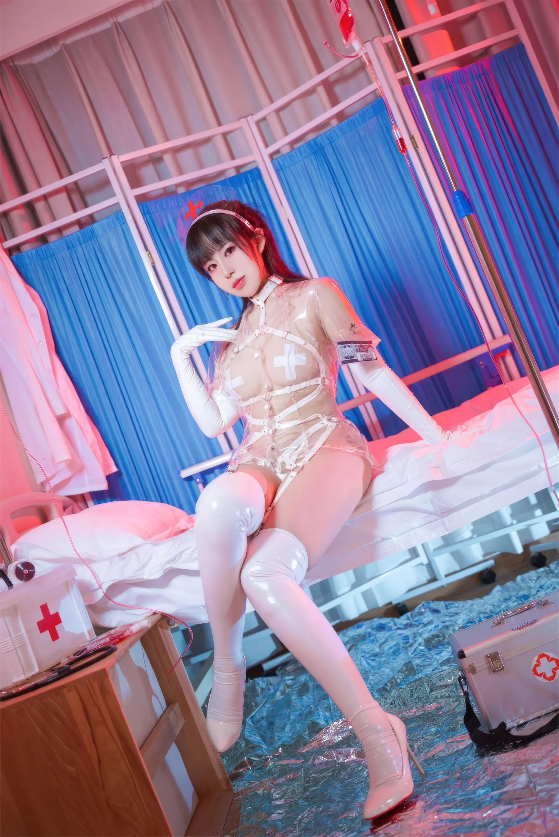虎森森 – 透明护士 [60P] 插图1