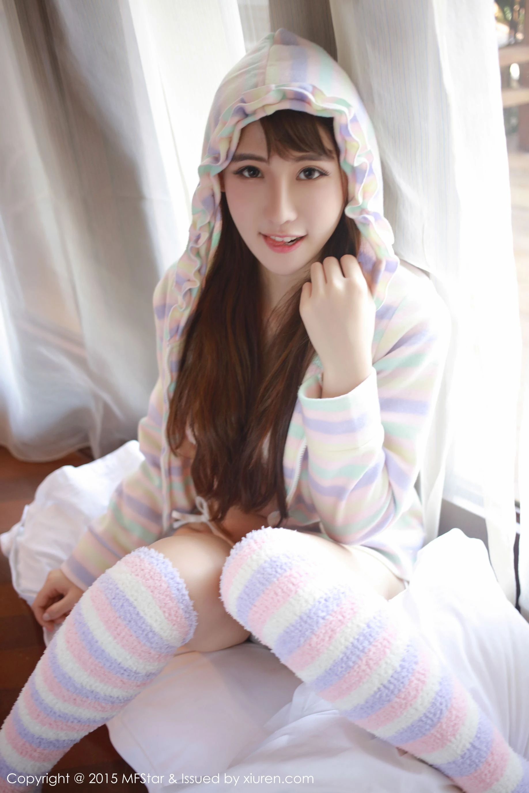 图片[2]-熊吖BOBO《龙目岛旅拍》3套性感内衣 模范学院 Vol.027-COS写真在线网