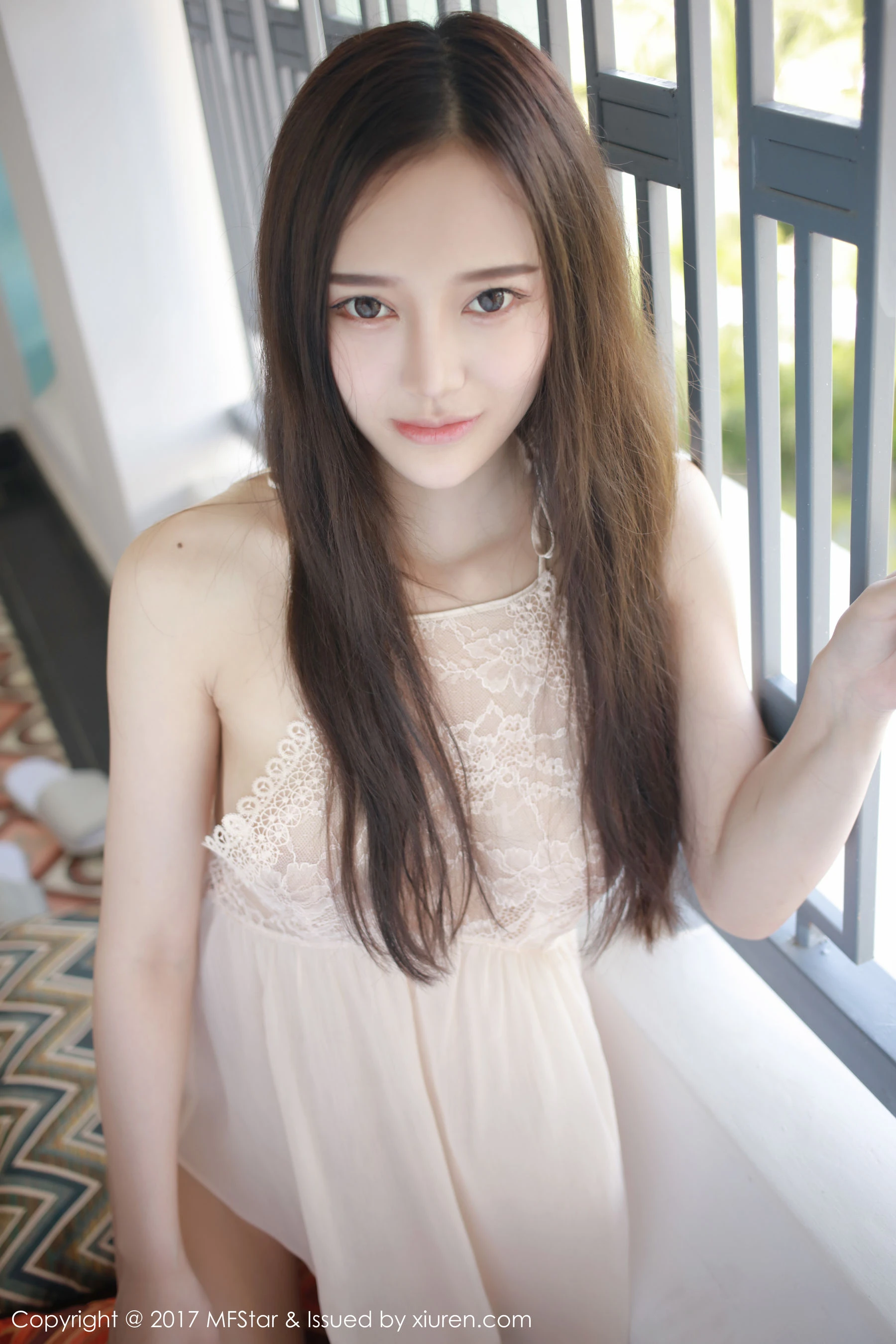 图片[3]-唐琪儿il《蕾丝服饰装扮下的美人》 模范学院 VOL.101-COS写真在线网