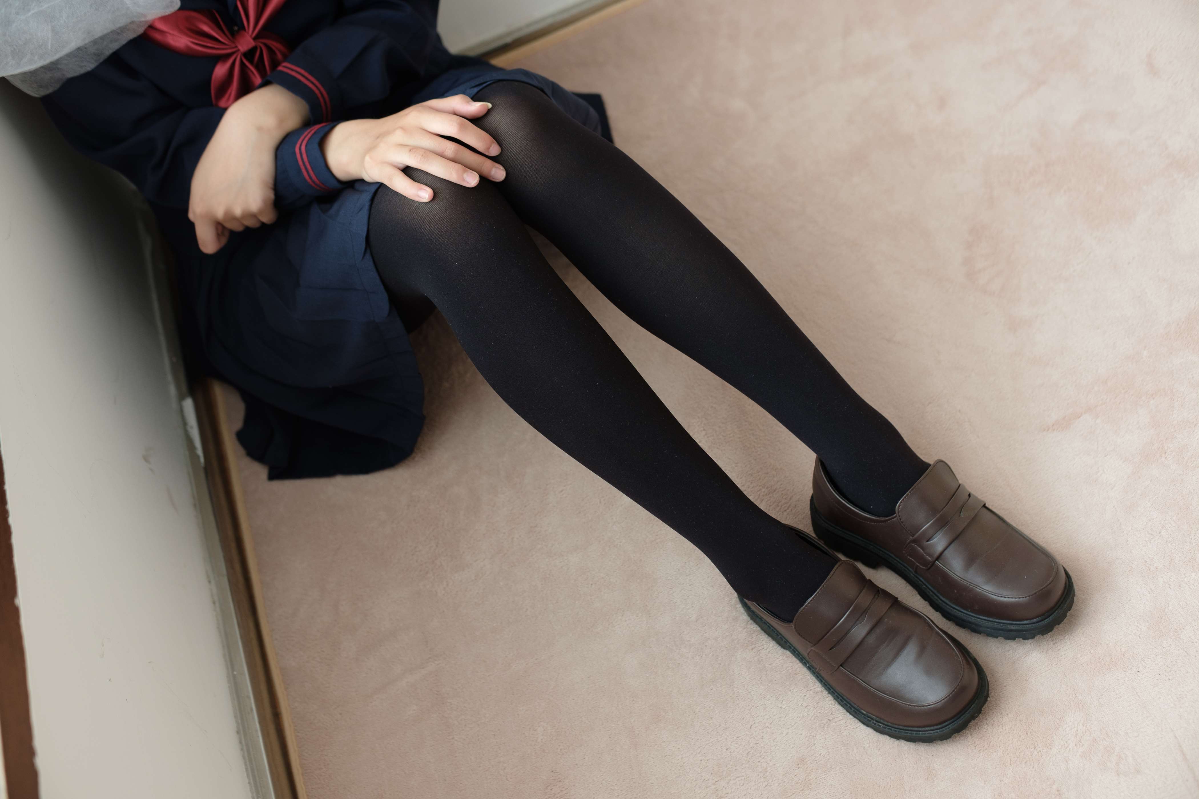 BETA-024 JK黑丝少女 [109P-836MB] 插图1