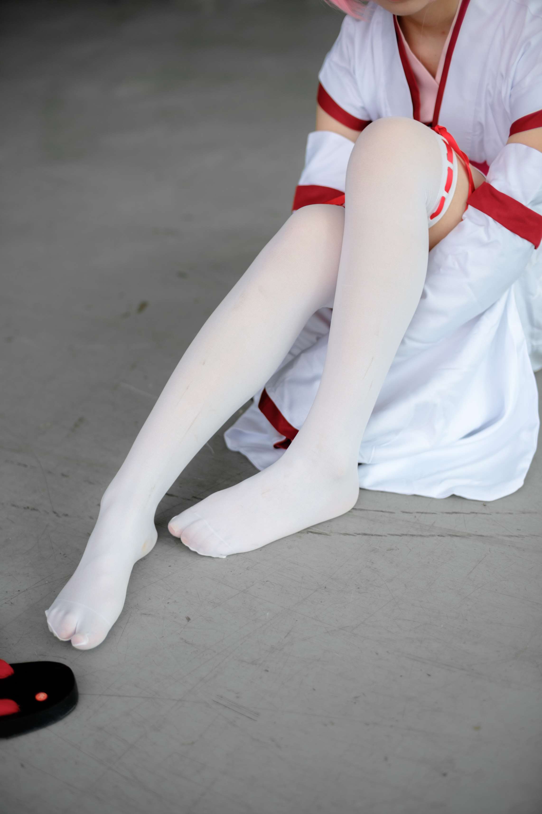 图片[6]-FREE-002 漫展cosplay白丝长腿特写 [15P-79MB]-COS写真在线网