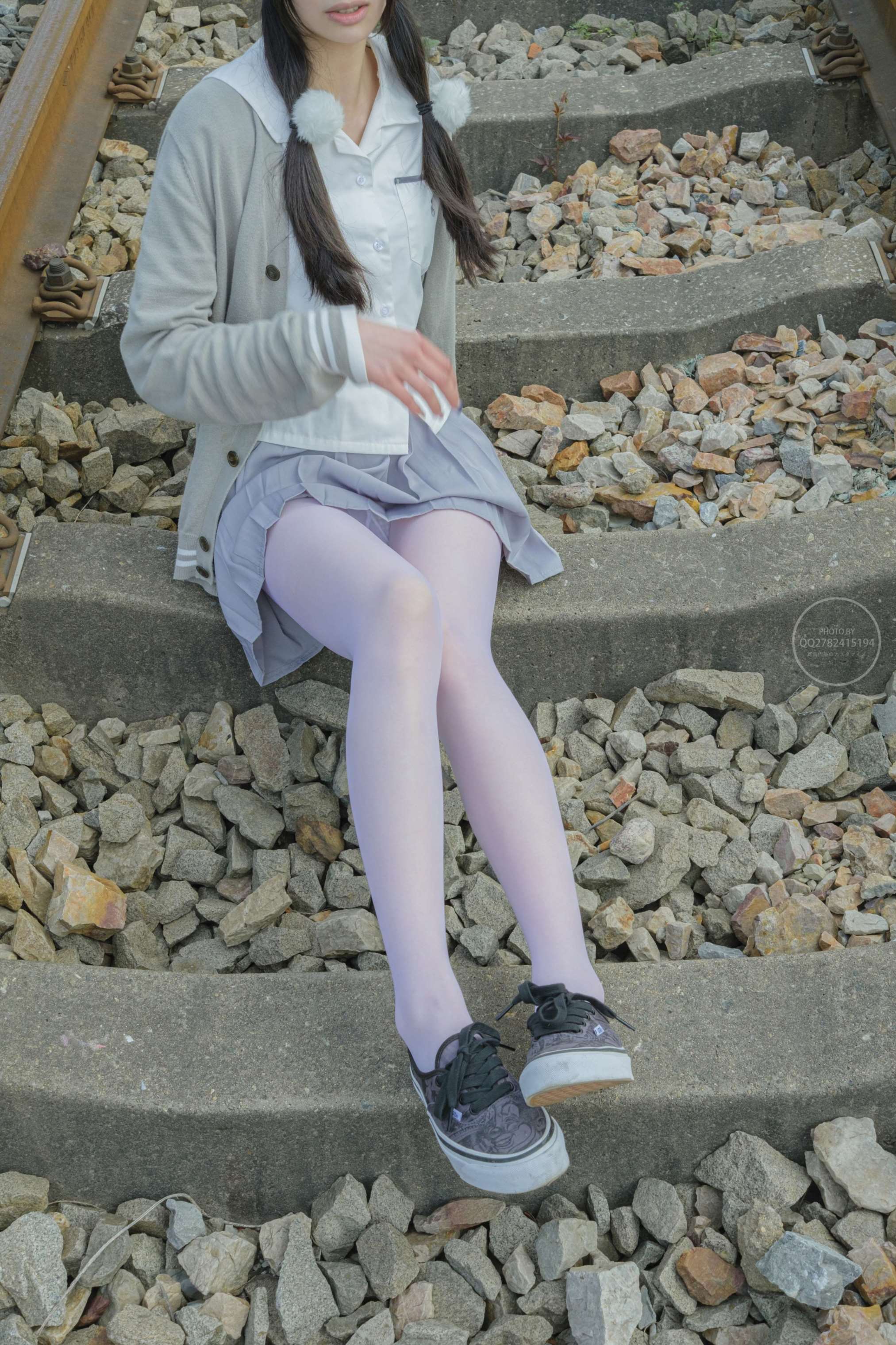 图片[4]-有料 NO.038 吸吸 铁轨边的JK白丝美少女 [60P-764MB]-COS写真在线网