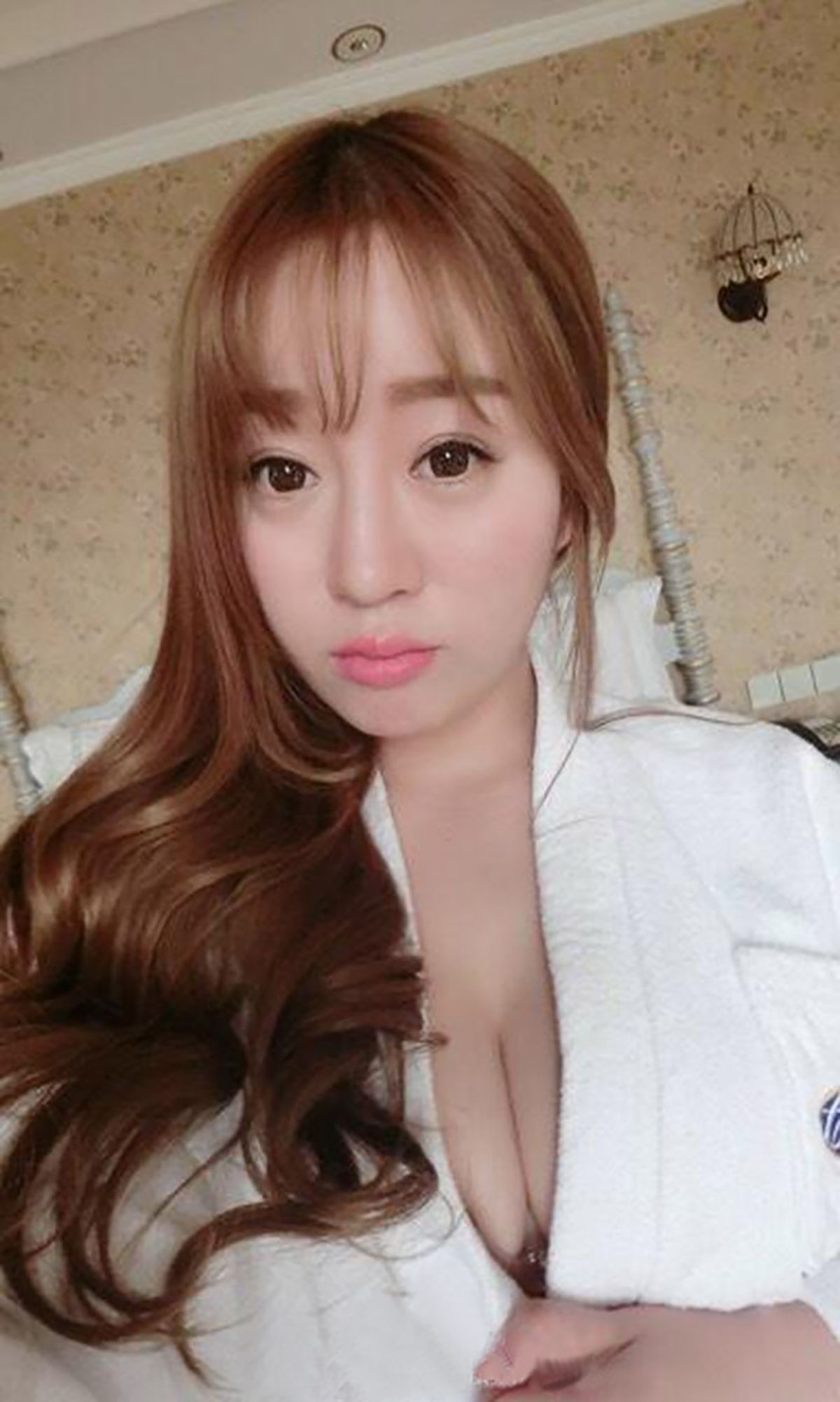 图片[3]-王语纯《小心你的眼睛会着火》 UGirls 爱尤物 No.079 [40P]-COS写真在线网