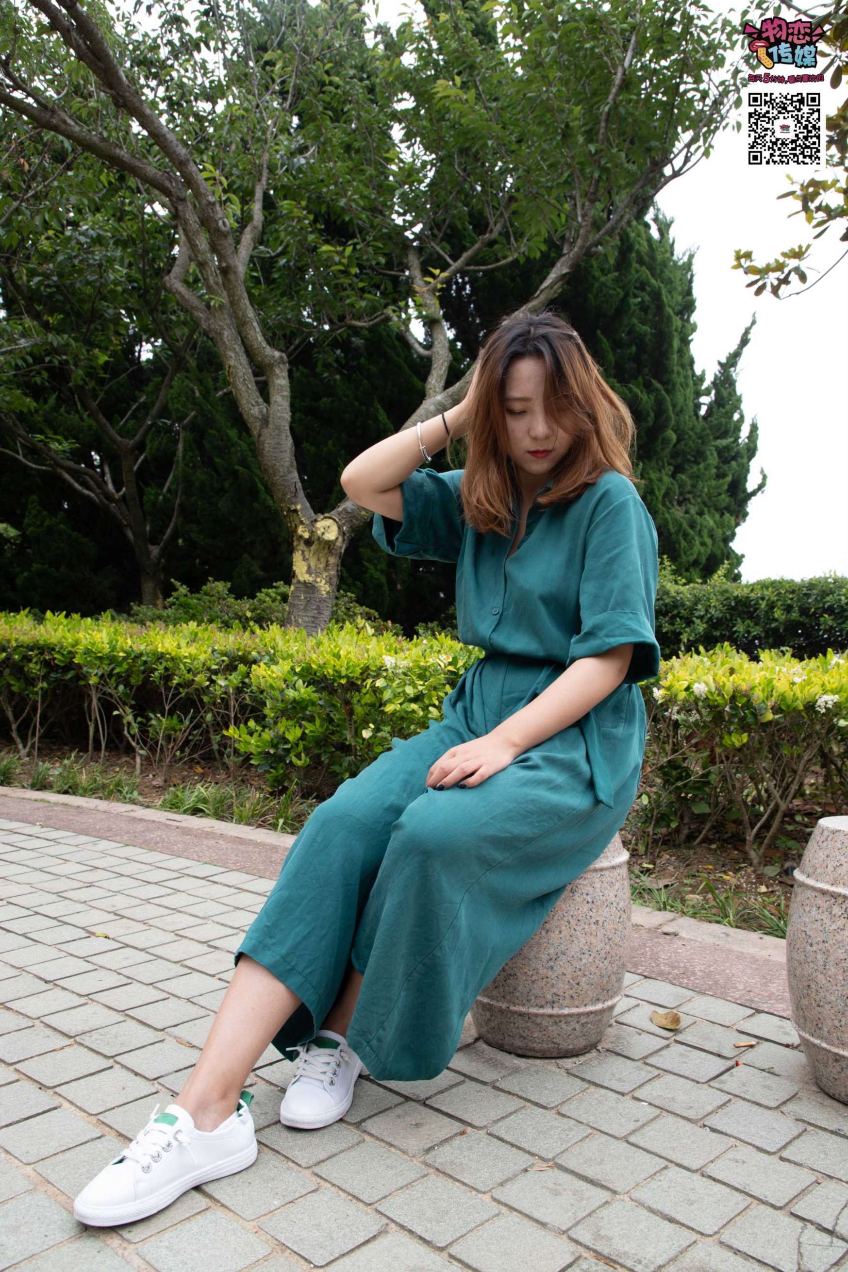 图片[5]-物恋传媒 No.019 地道的青岛小姐姐哦,白色板鞋搭配白色船袜  [99P+594MB]-COS写真在线网