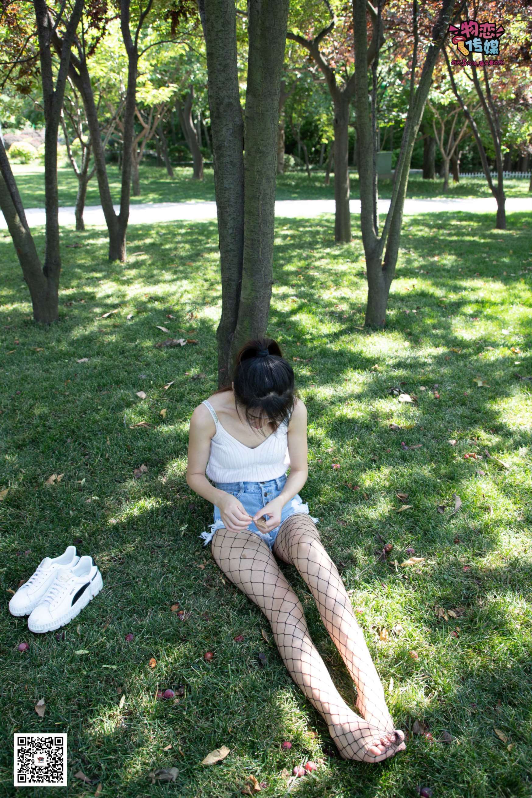 图片[3]-物恋传媒 No.026 白T恤搭配渔网袜,清纯与的激情碰撞  [181P2.25GB]-COS写真在线网