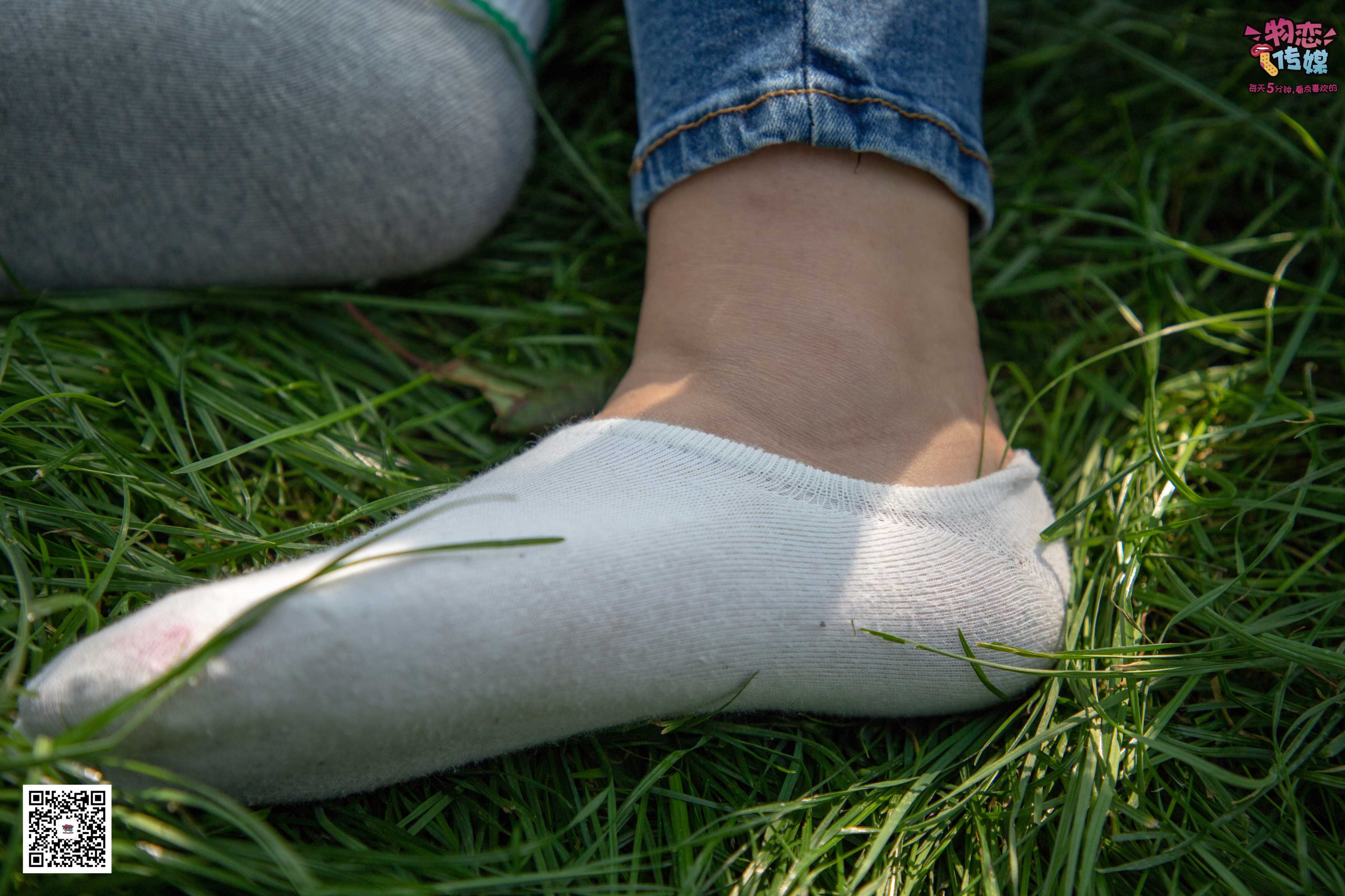 图片[6]-物恋传媒 No.027 棒球帽白色板鞋藏棉袜,清纯运动美少女,今日份的网红小姐姐请收下  [192P2.48GB]-COS写真在线网