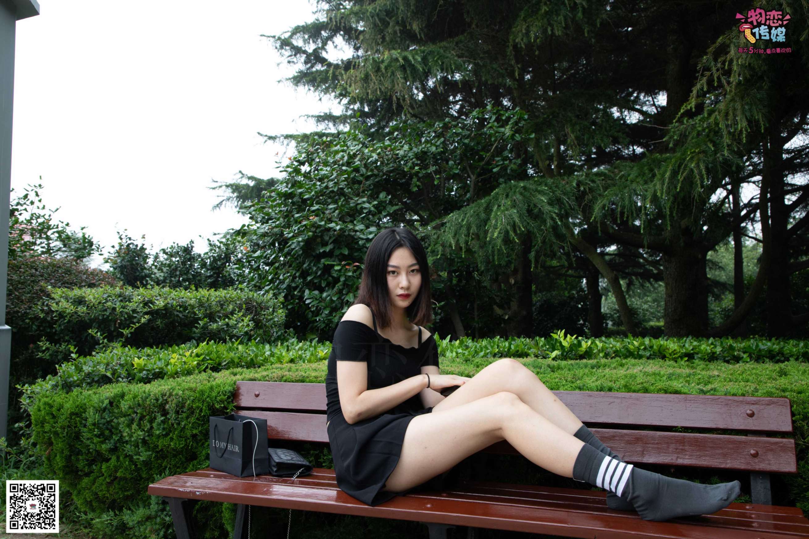 图片[6]-物恋传媒 No.030 剑眉星目,烈焰红唇,御姐范美女与可爱棉袜  [189P1.92GB]-COS写真在线网