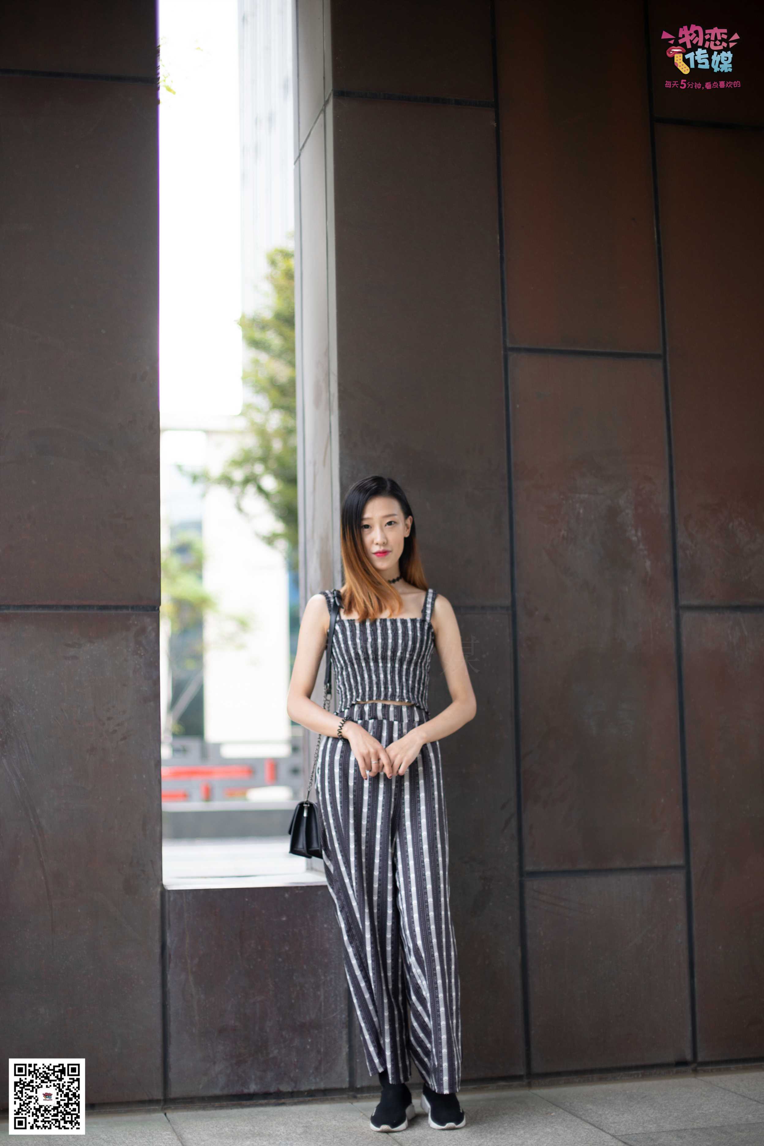 图片[2]-物恋传媒 No.048 潮不潮,先看脚,潮妹驾驭袜子鞋,街拍也要不服输~可爱小棉袜  [149P1.05GB]-COS写真在线网