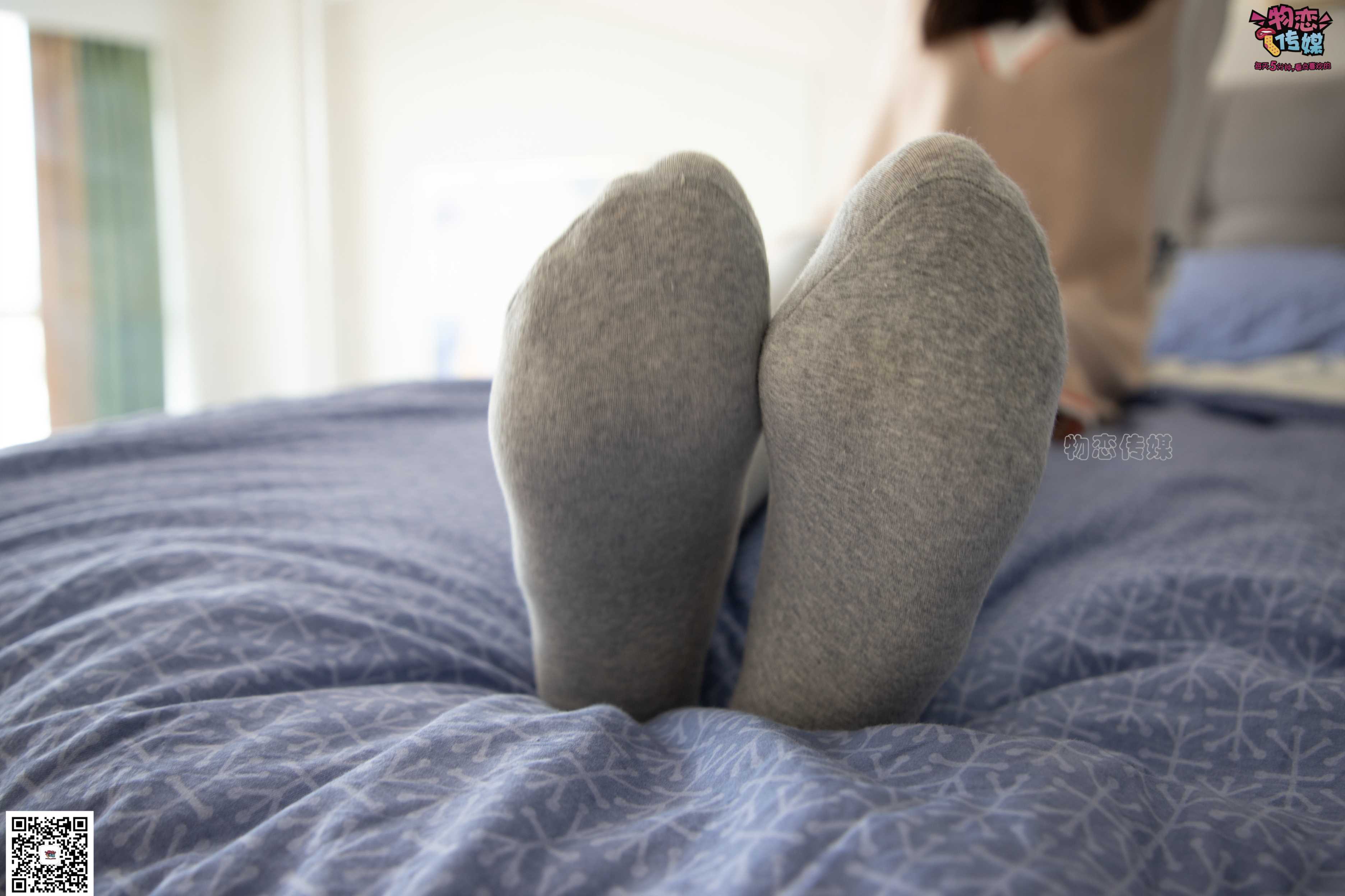 图片[4]-物恋传媒 No.066 开口笑,灰色的森女系.清纯小姐姐的灰色长筒棉袜  [148P922MB]-COS写真在线网