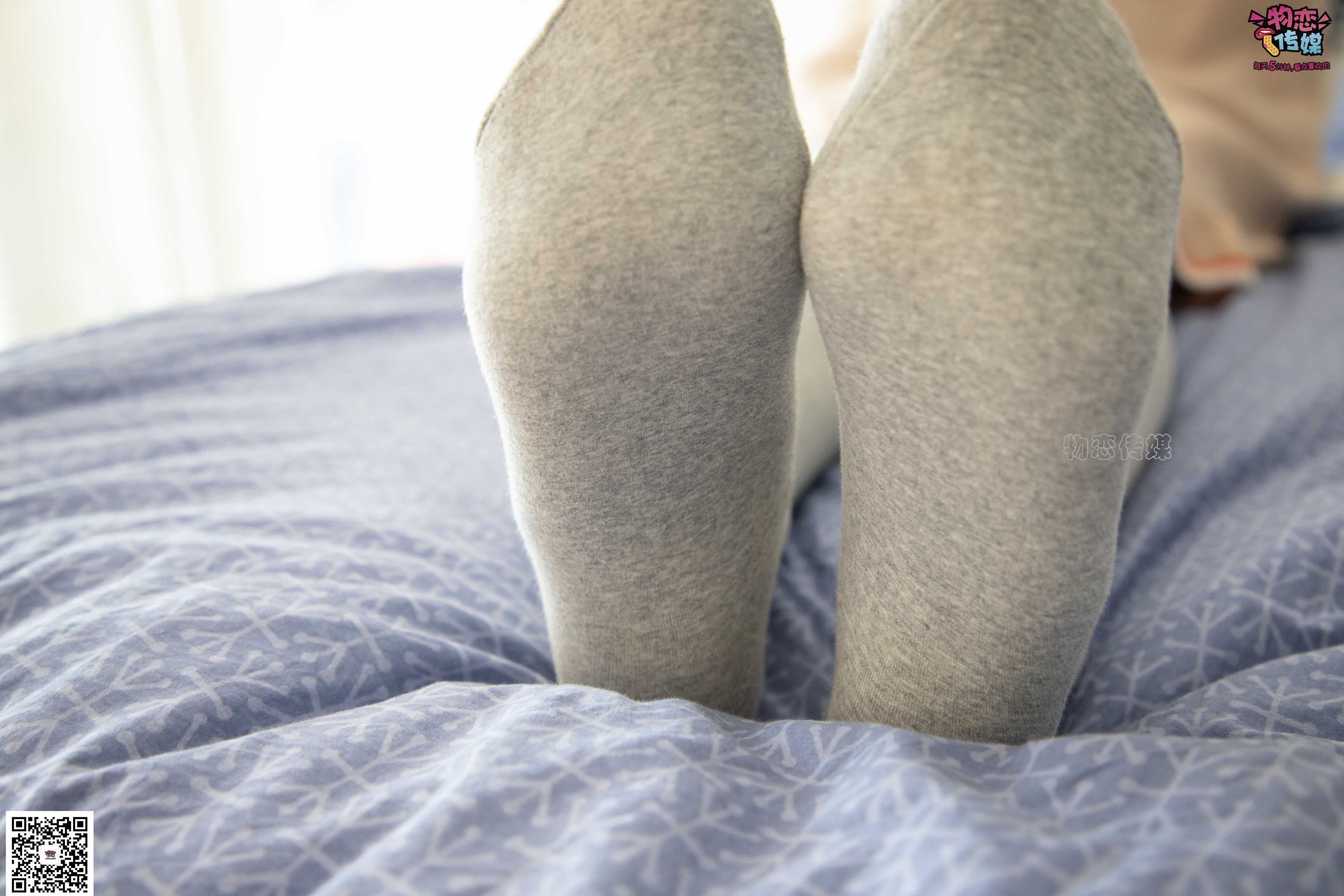 图片[5]-物恋传媒 No.066 开口笑,灰色的森女系.清纯小姐姐的灰色长筒棉袜  [148P922MB]-COS写真在线网