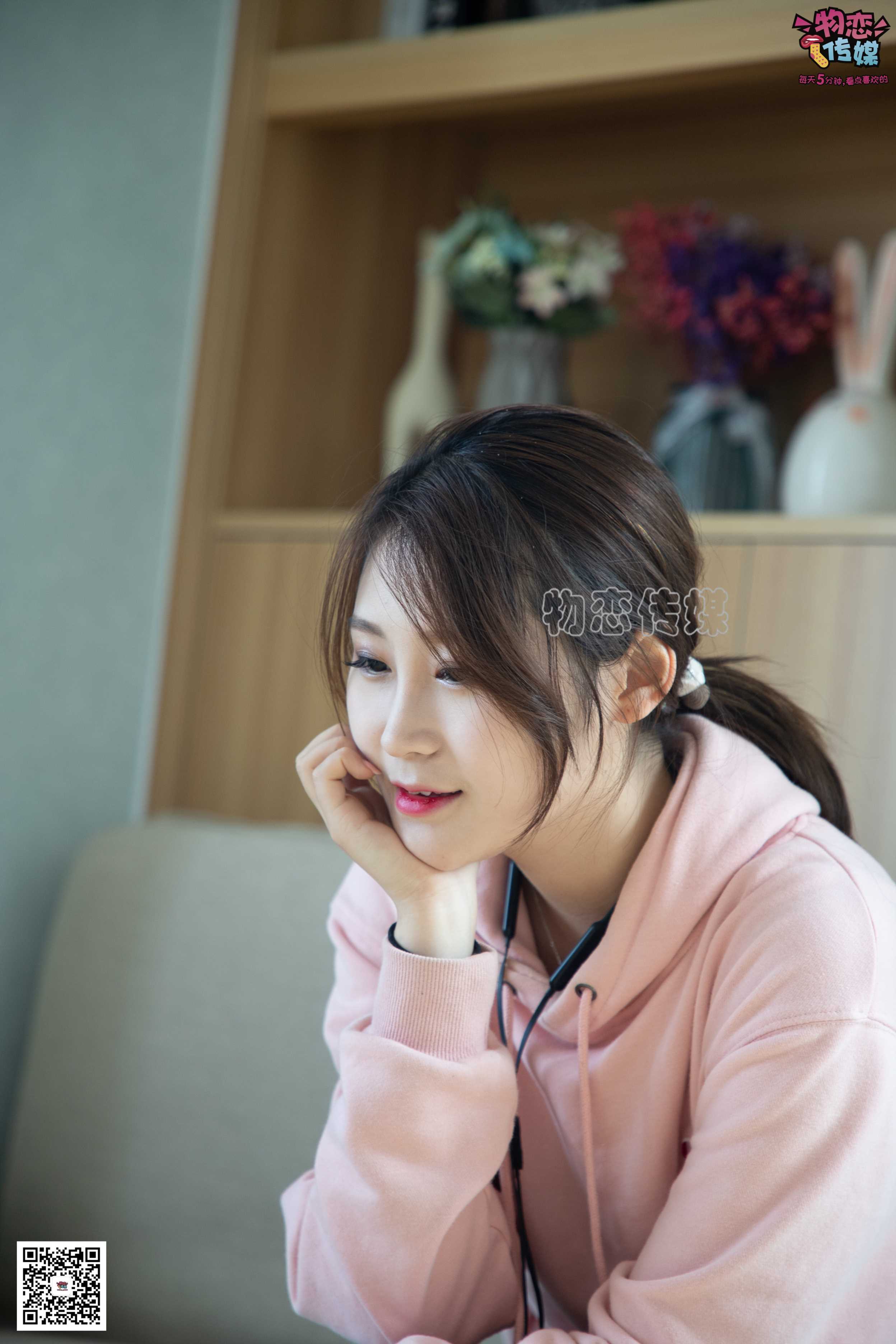 图片[2]-物恋传媒 No.071 可爱小姐姐搭配白色nike板鞋  [171P1.40GB]-COS写真在线网