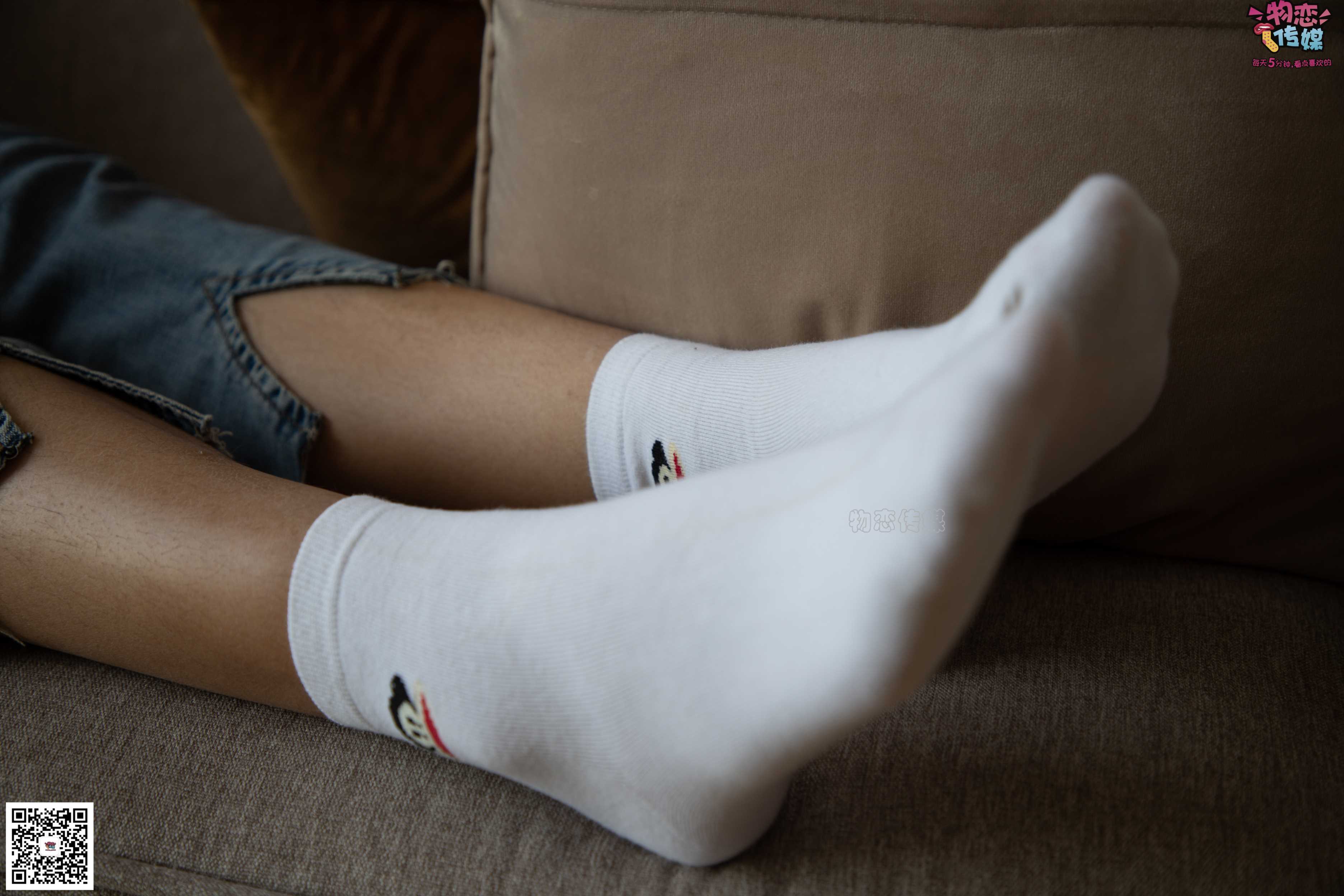 图片[3]-物恋传媒 No.080 雯雯-牛仔裤搭配匡威高帮帆布鞋  [141P+769MB]-COS写真在线网