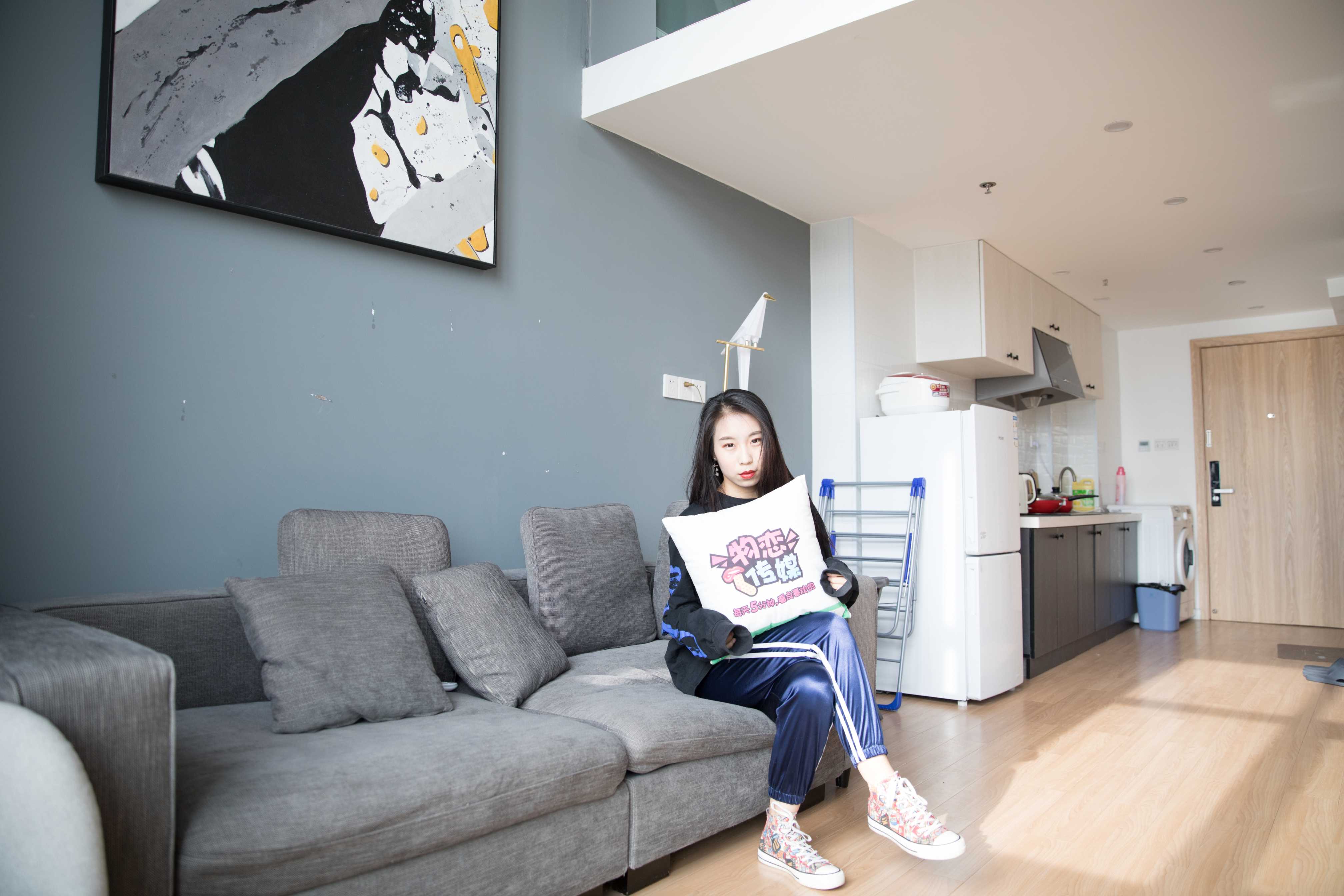 图片[4]-物恋传媒 No.130 璐璐-花团锦簇帆布鞋之美  [177P3.29GB]-COS写真在线网