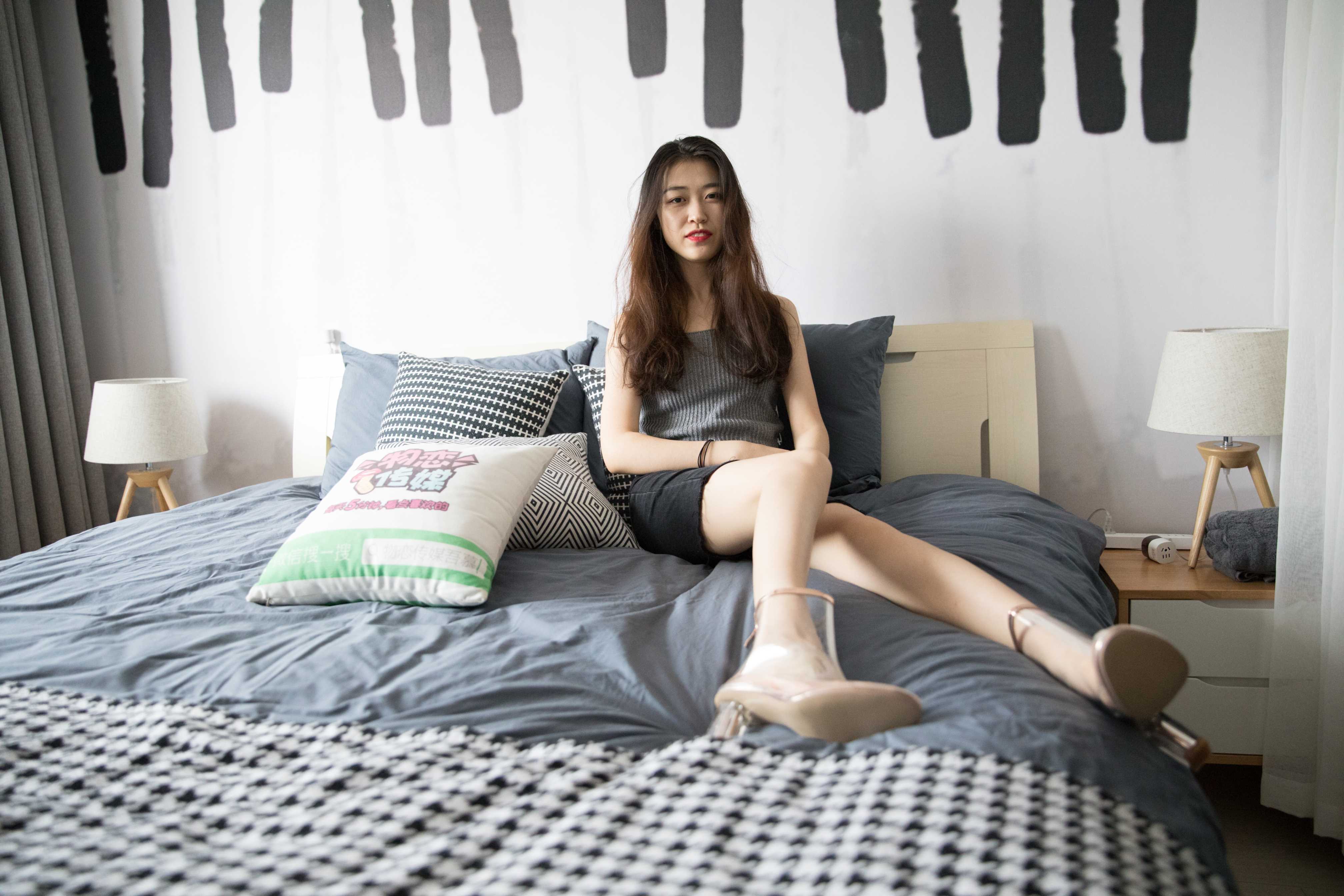 图片[3]-物恋传媒 No.185 佳琪-不多见的小高跟  [126P2.42G]-COS写真在线网