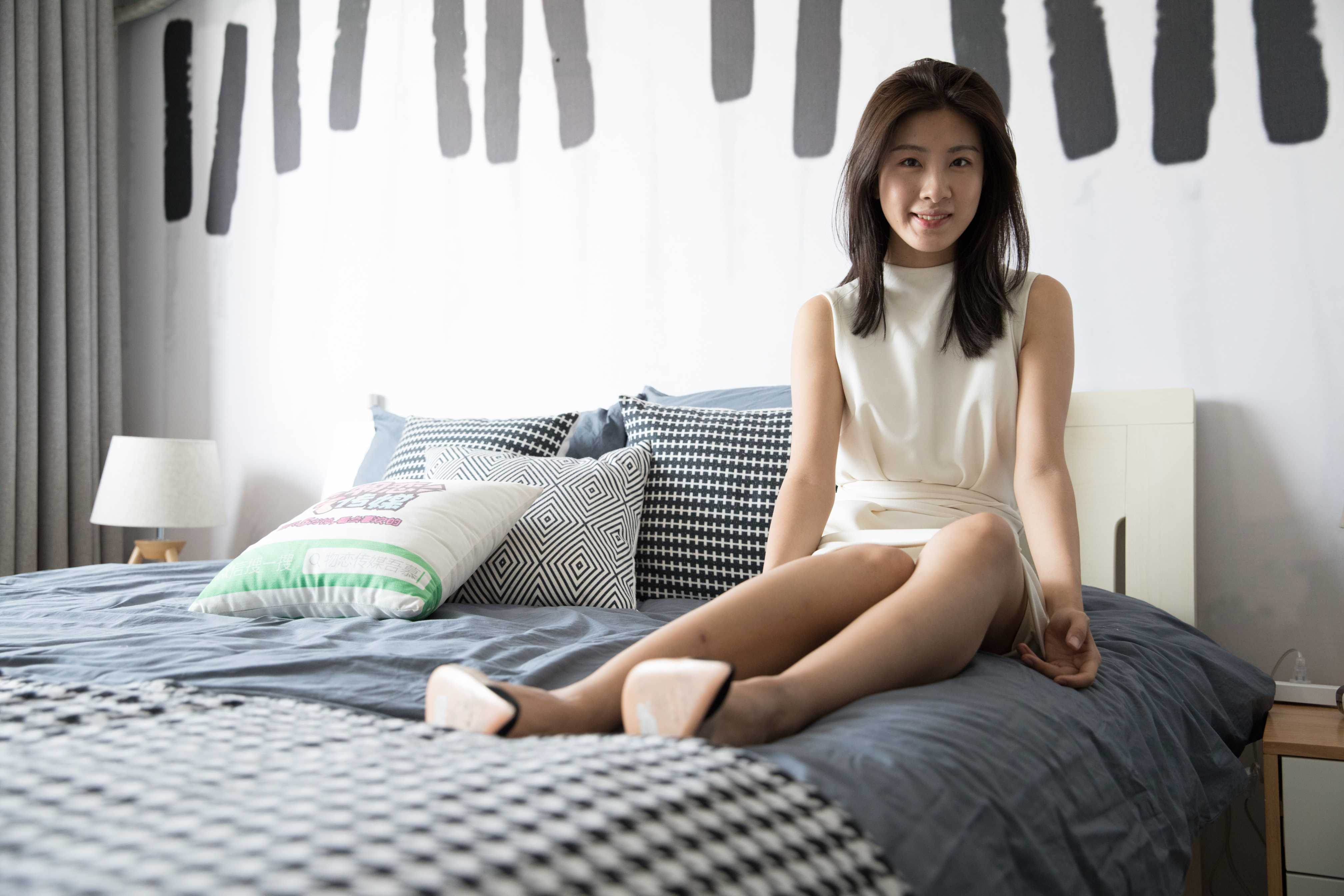 图片[2]-物恋传媒 No.186 柠檬-白色连衣裙配高跟鞋  [138P3.8G]-COS写真在线网