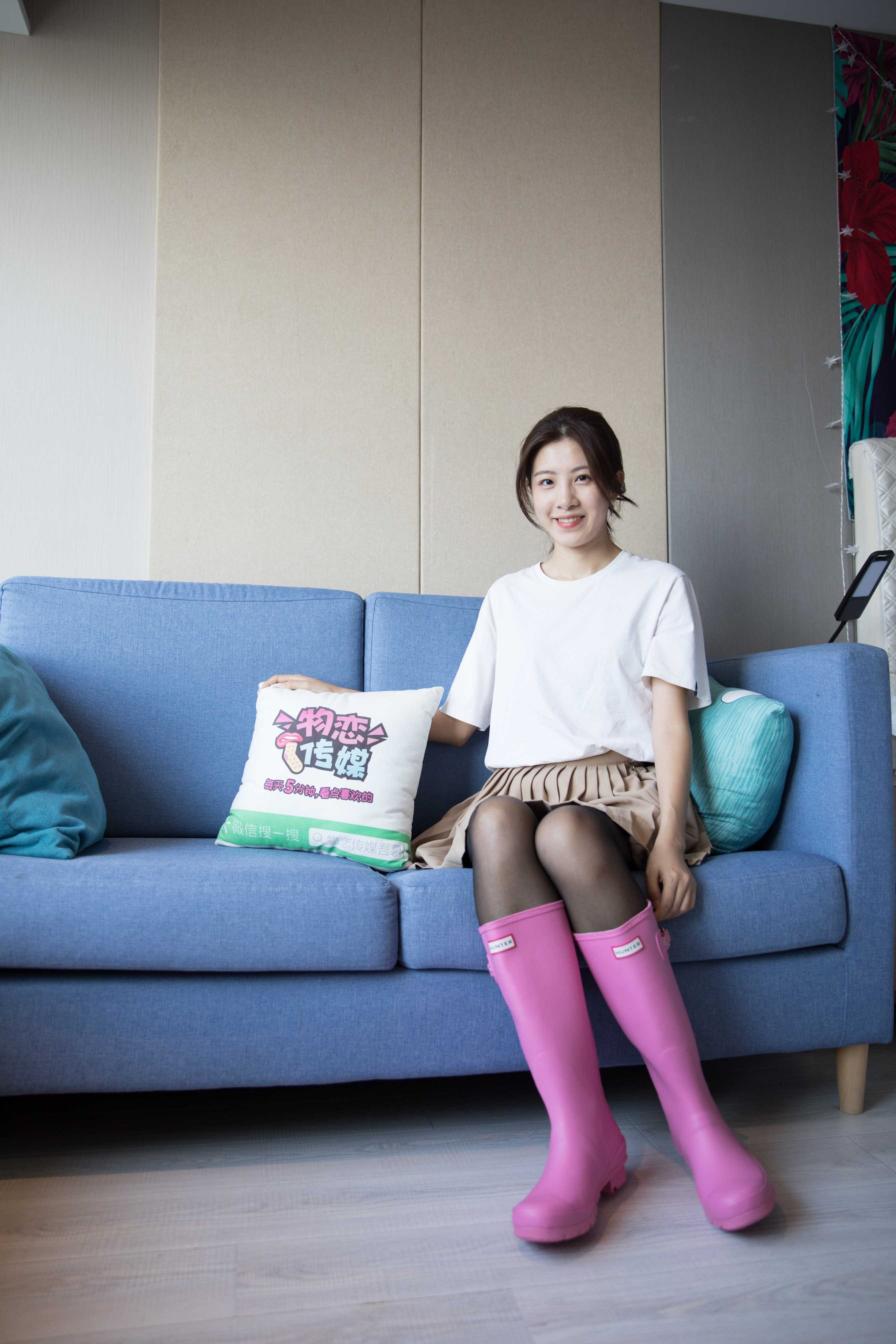 图片[3]-物恋传媒 No.194 柠檬-实力演绎雨靴穿搭  [152P4.95G]-COS写真在线网