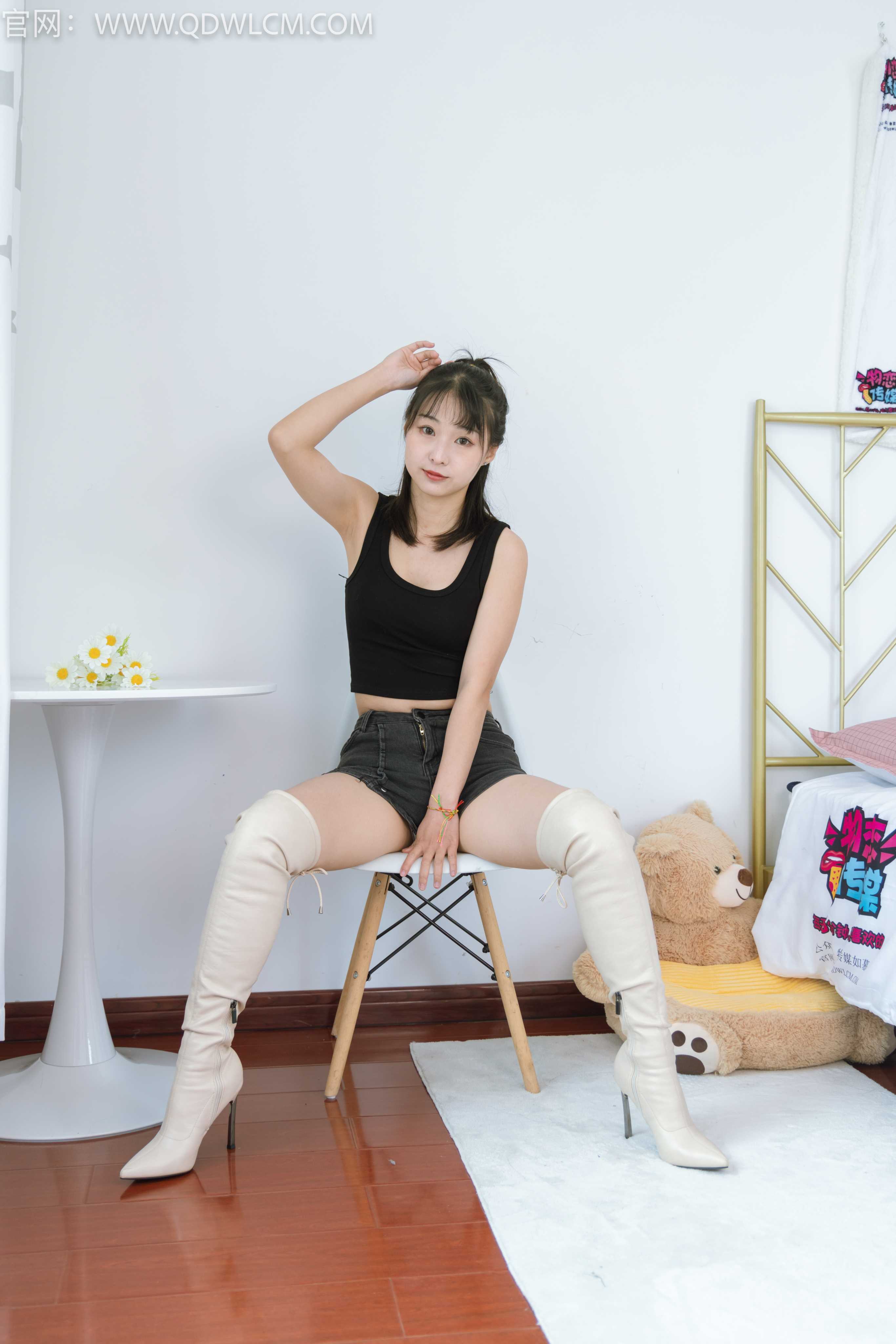 物恋传媒 NO.1199 月心-蔷薇绽放 [169+1V／4.12GB] 插图2