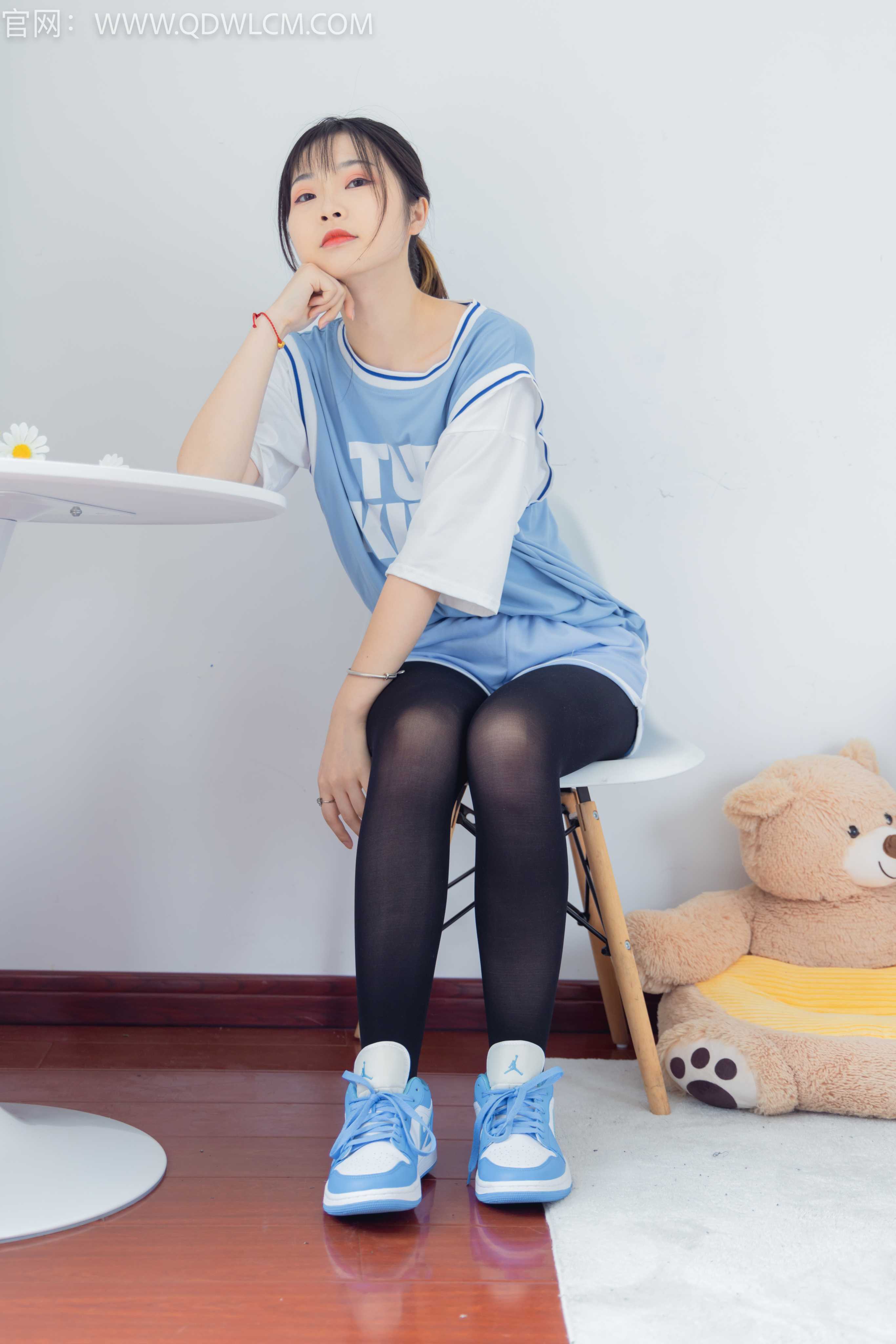 物恋传媒 NO.1317 挽挽-雅俗共赏 [150P+1V3.39G] 插图5