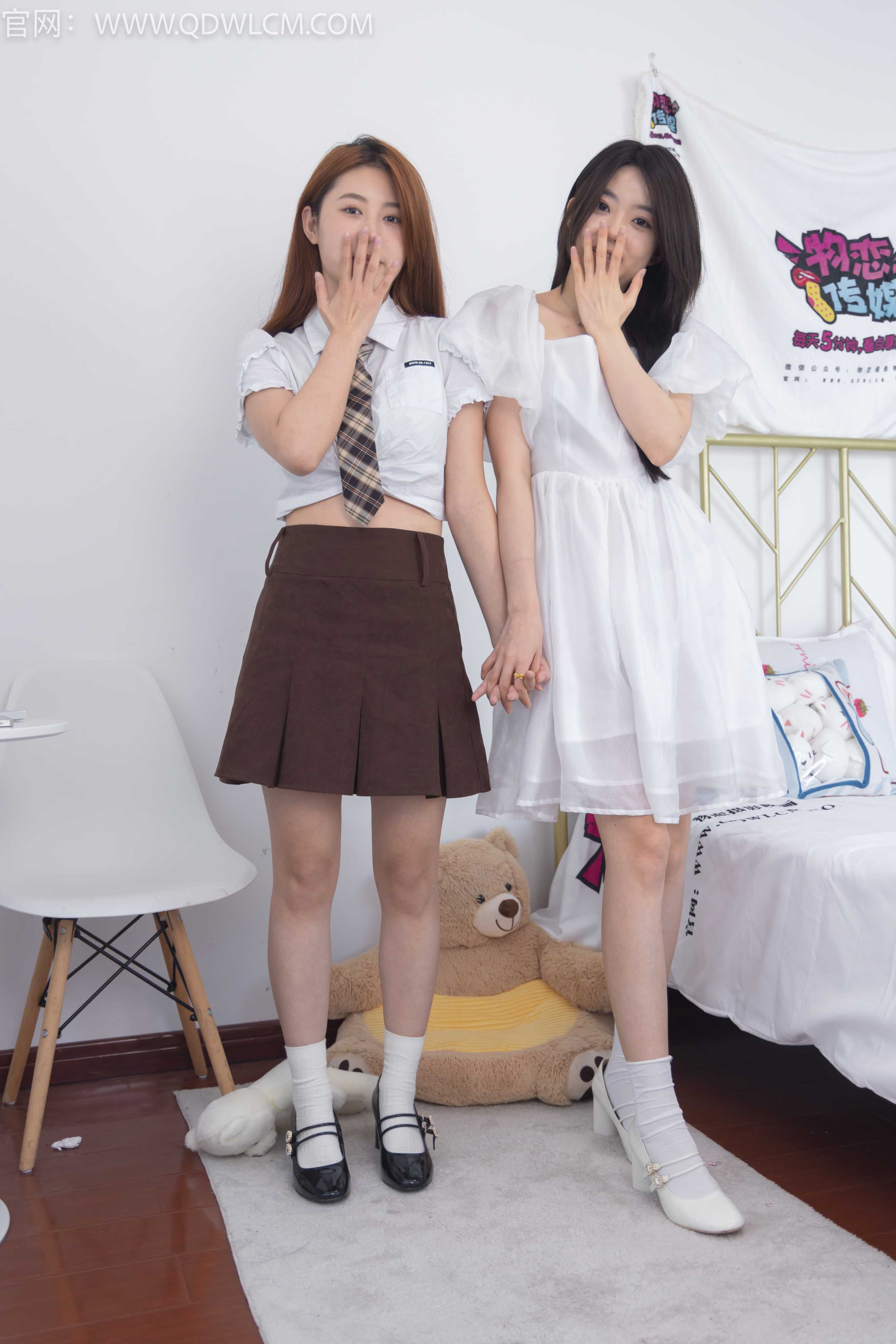 物恋传媒 NO.1337 欢欢&乐乐-闺蜜时光 [ 145P1V-3060M] 插图2