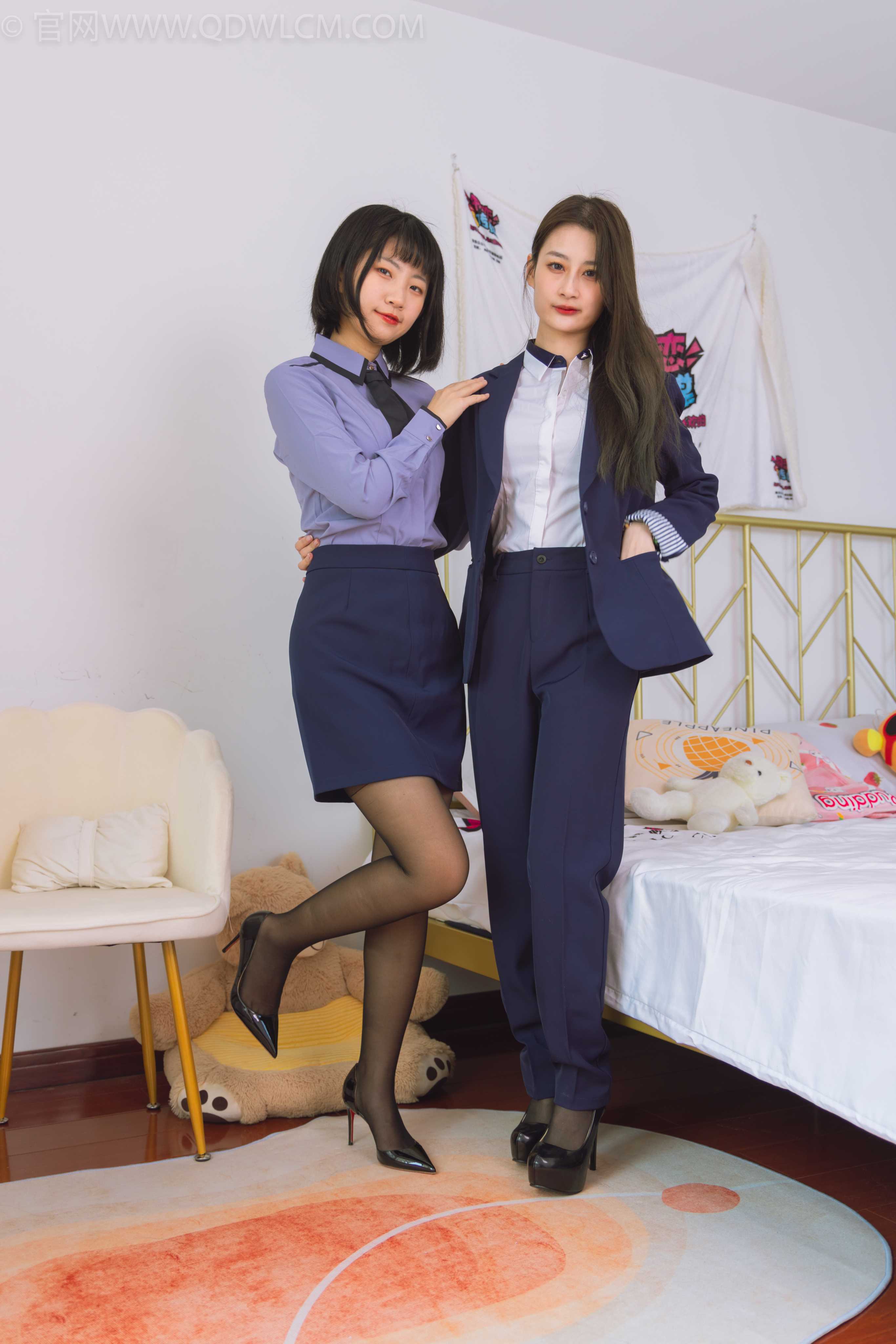 物恋传媒 NO.1498 暗月&卿卿-办公室闺蜜 [150P+1V／3.83GB] 插图4