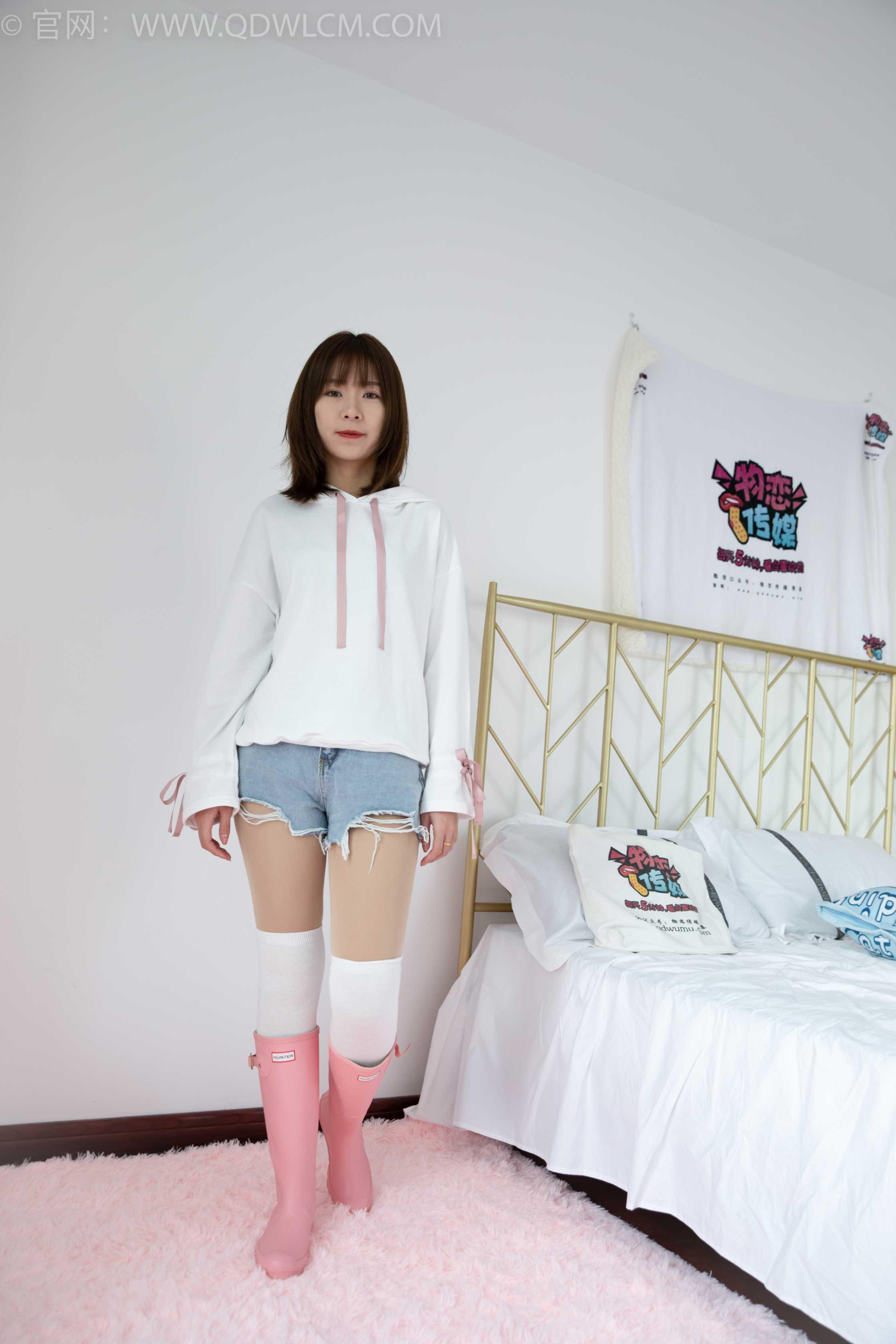 物恋传媒 NO.1509 婷婷-的花 [161P+1V／3.53GB] 插图3
