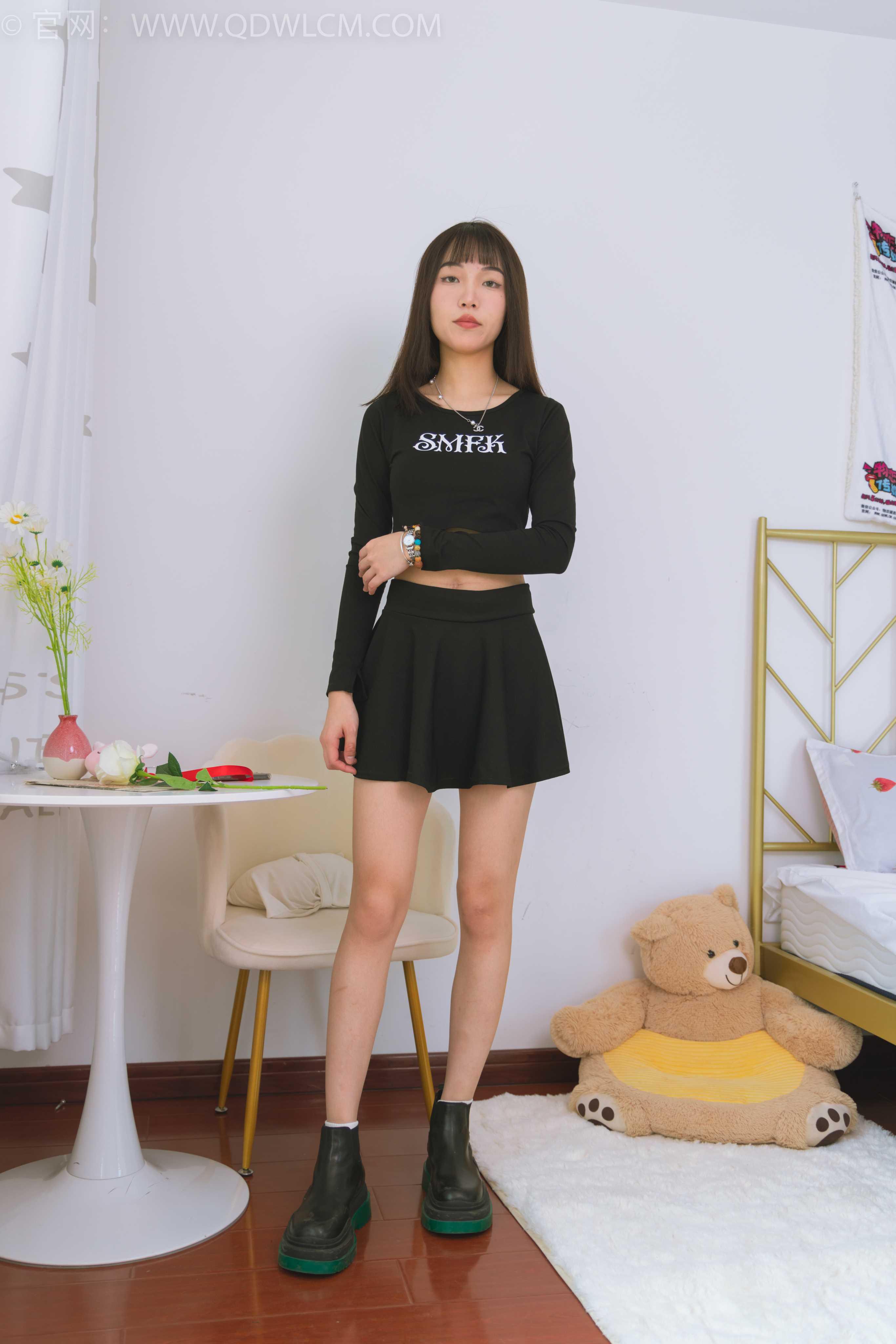 物恋传媒 NO.1532 琪琪-的花 [150P+1V／3.44GB] 插图2