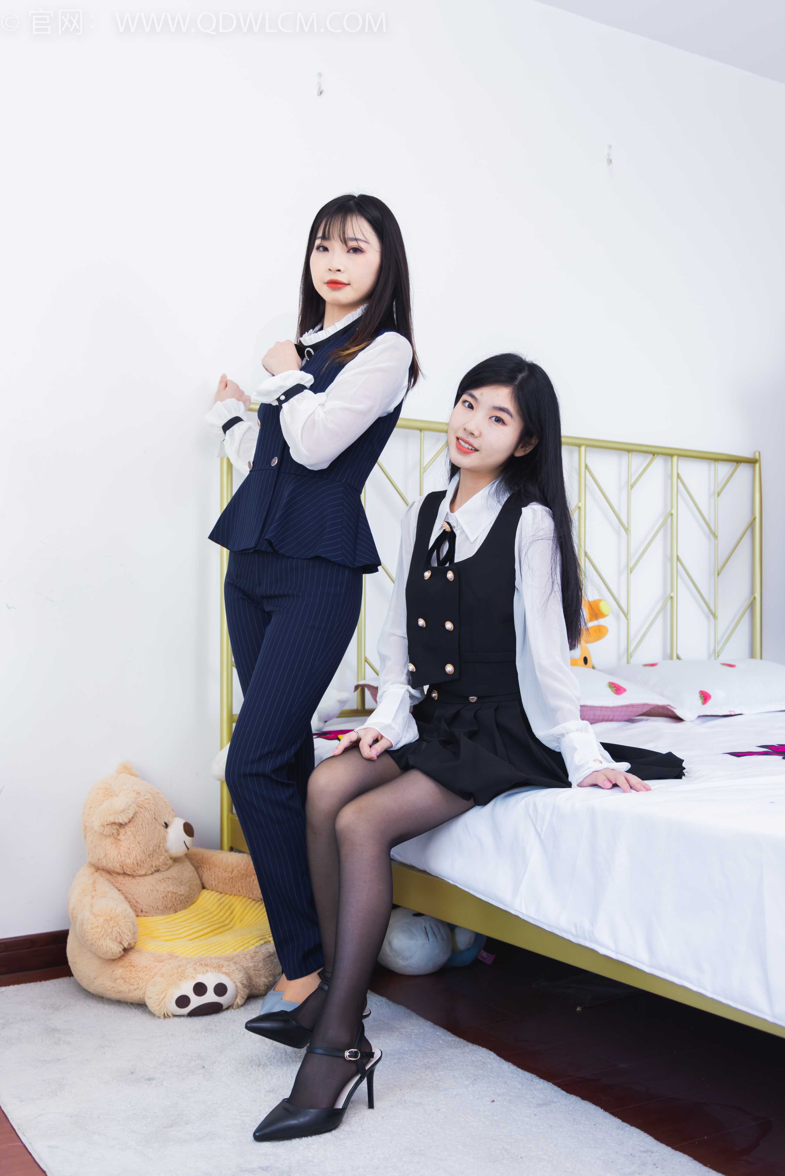 物恋传媒 NO.1565 米米&挽挽-星辰不坠落 [153P-1V-3.83G] 插图3