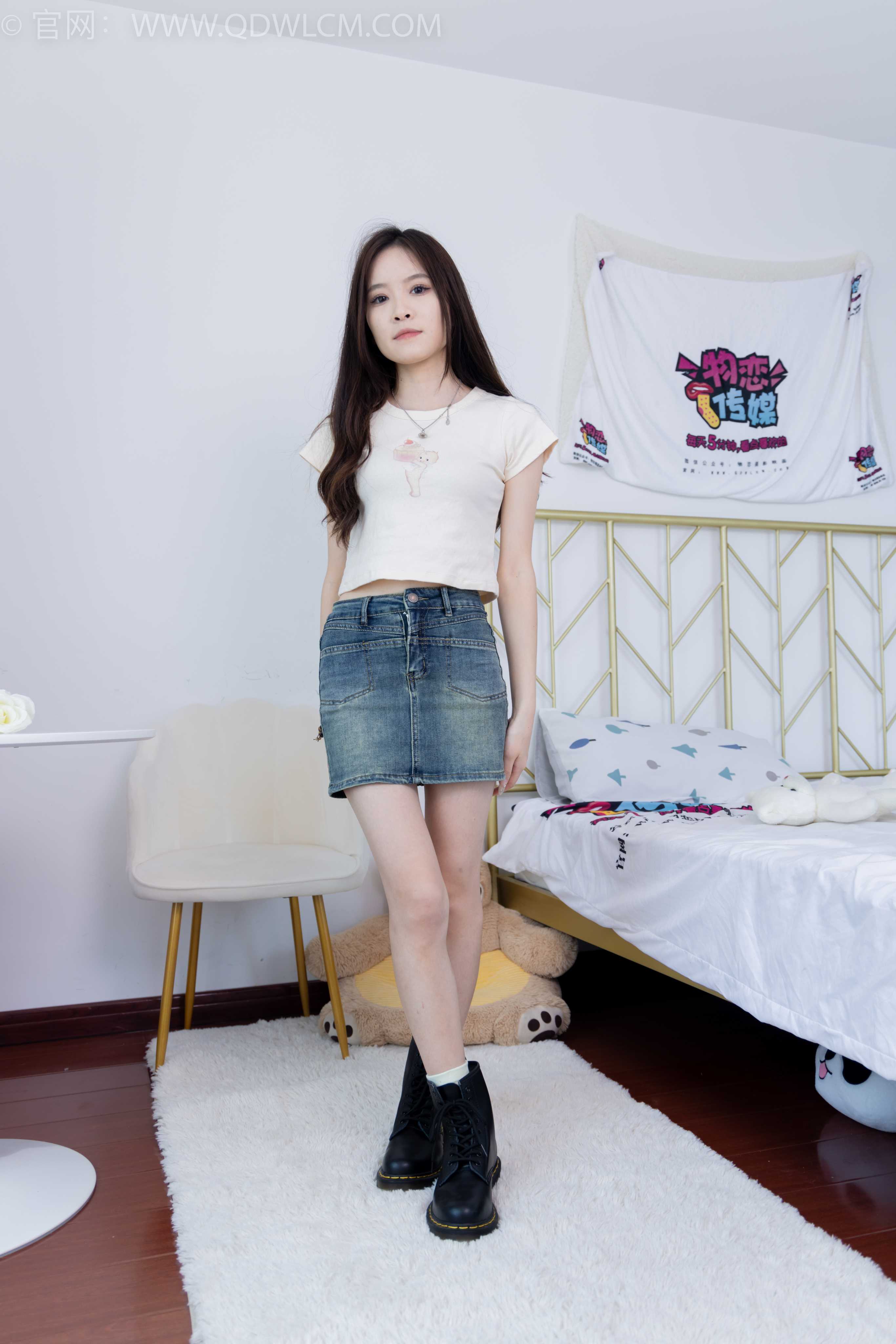 物恋传媒 NO.1633 小奇-叶片的纹脉 [153P-1V-3.49G] 插图1