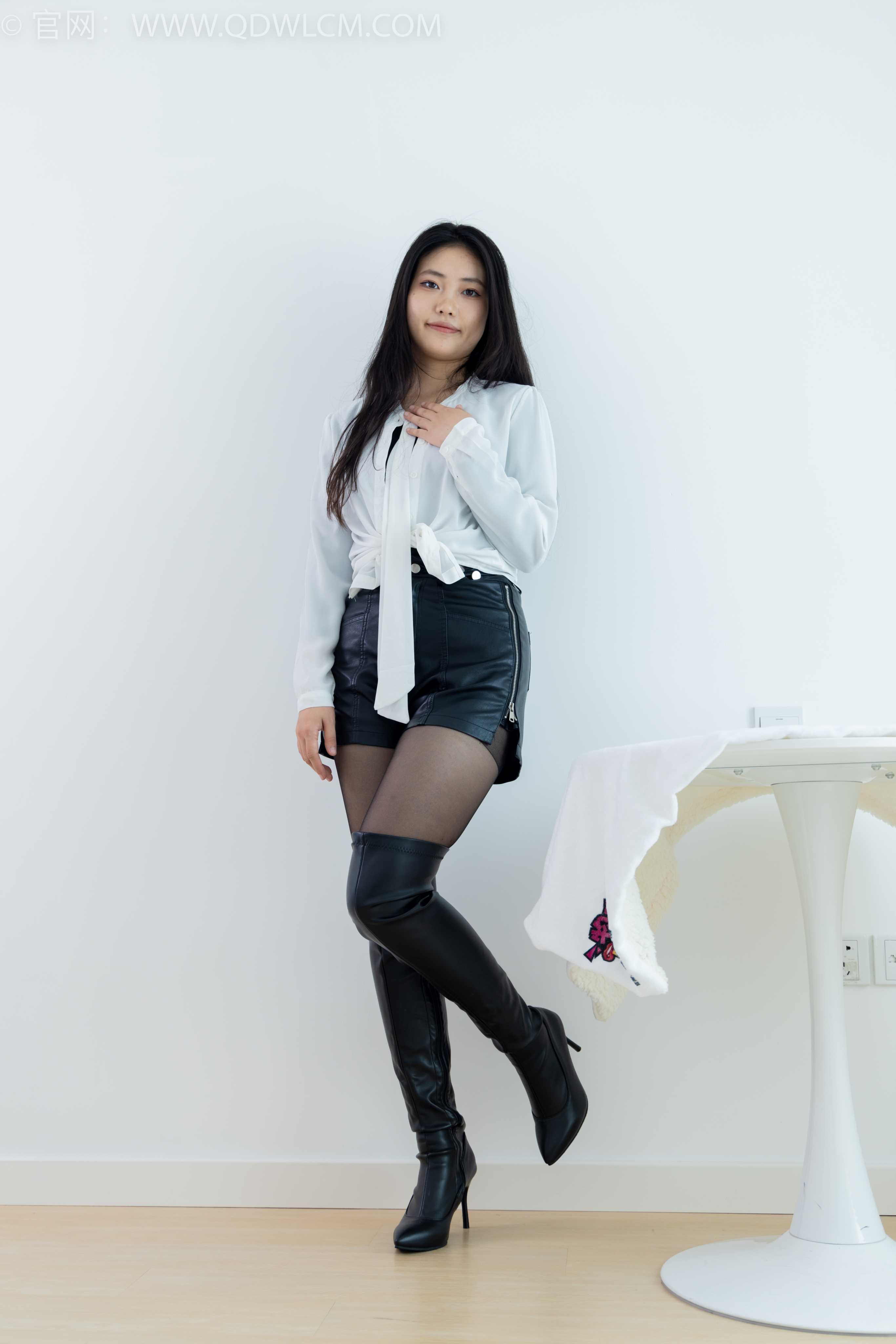 物恋传媒 NO.1690 香香-随心自由 [155P-1V-3.54G] 插图4