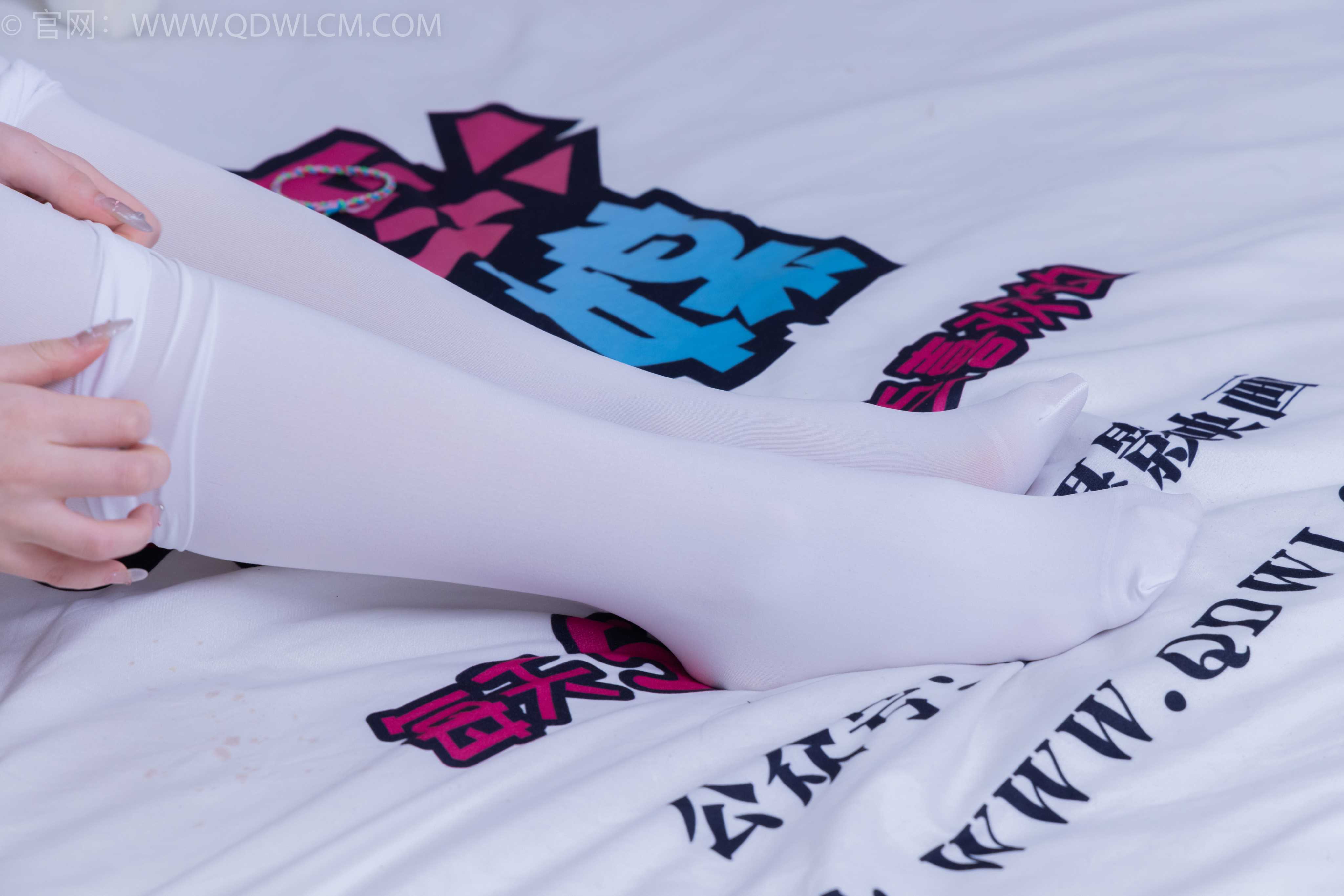 物恋传媒 NO.1877 嘉木-桃之夭夭 [158P-1V-4.48G] 插图4