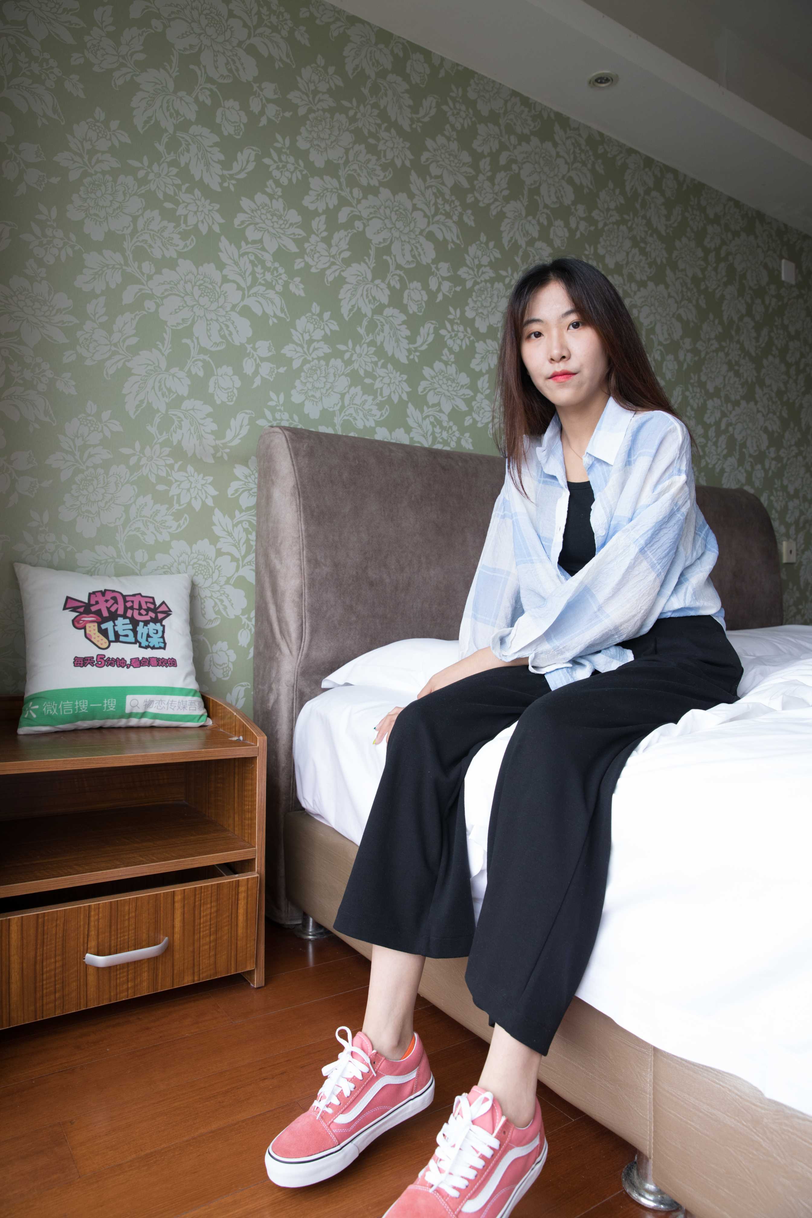 图片[2]-物恋传媒 No.207 elise-粉红色的小俏皮  [214P6.2G]-COS写真在线网