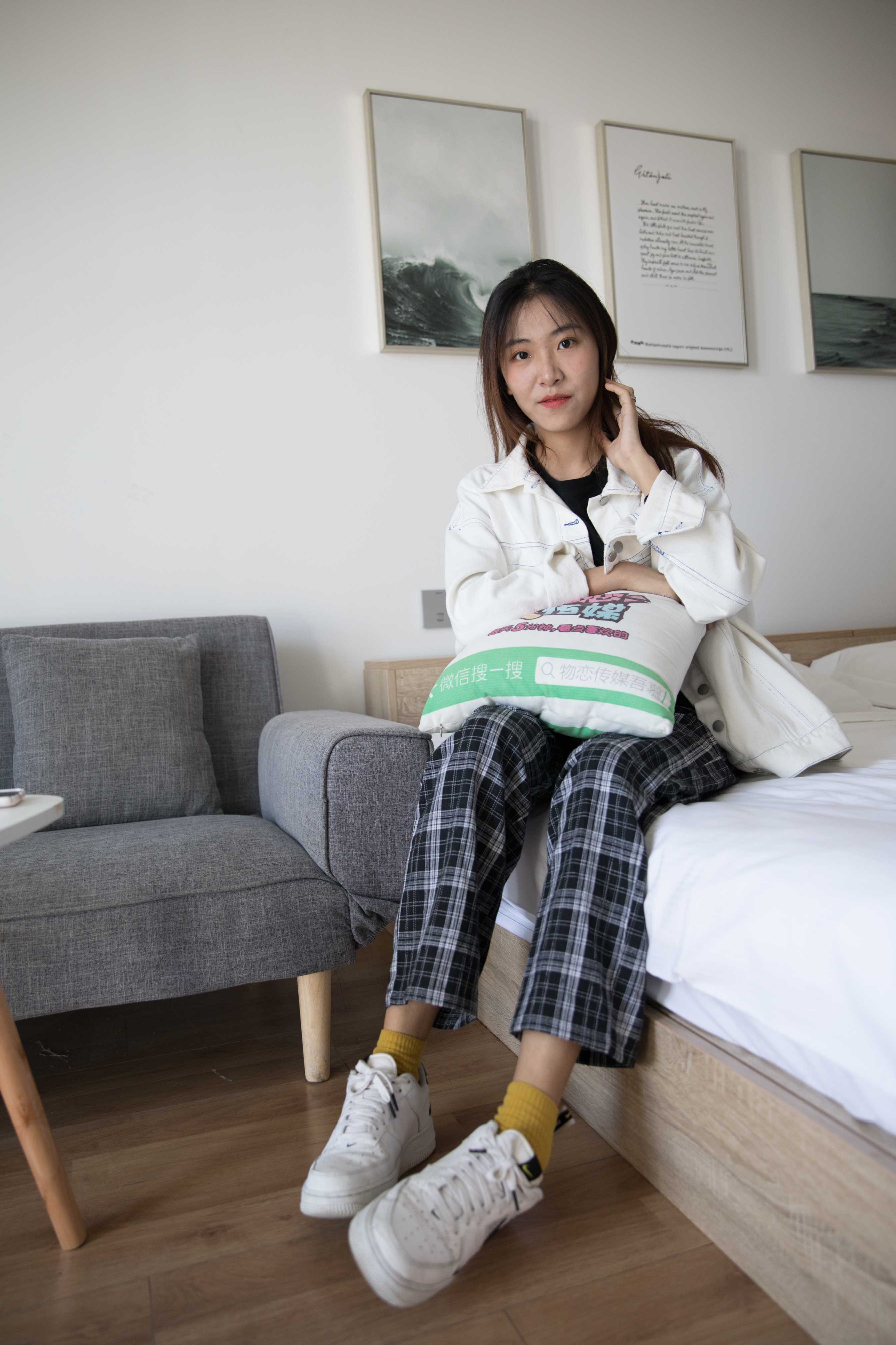 图片[4]-物恋传媒 No.234 elise-暖阳与格子  [180P5.08G]-COS写真在线网