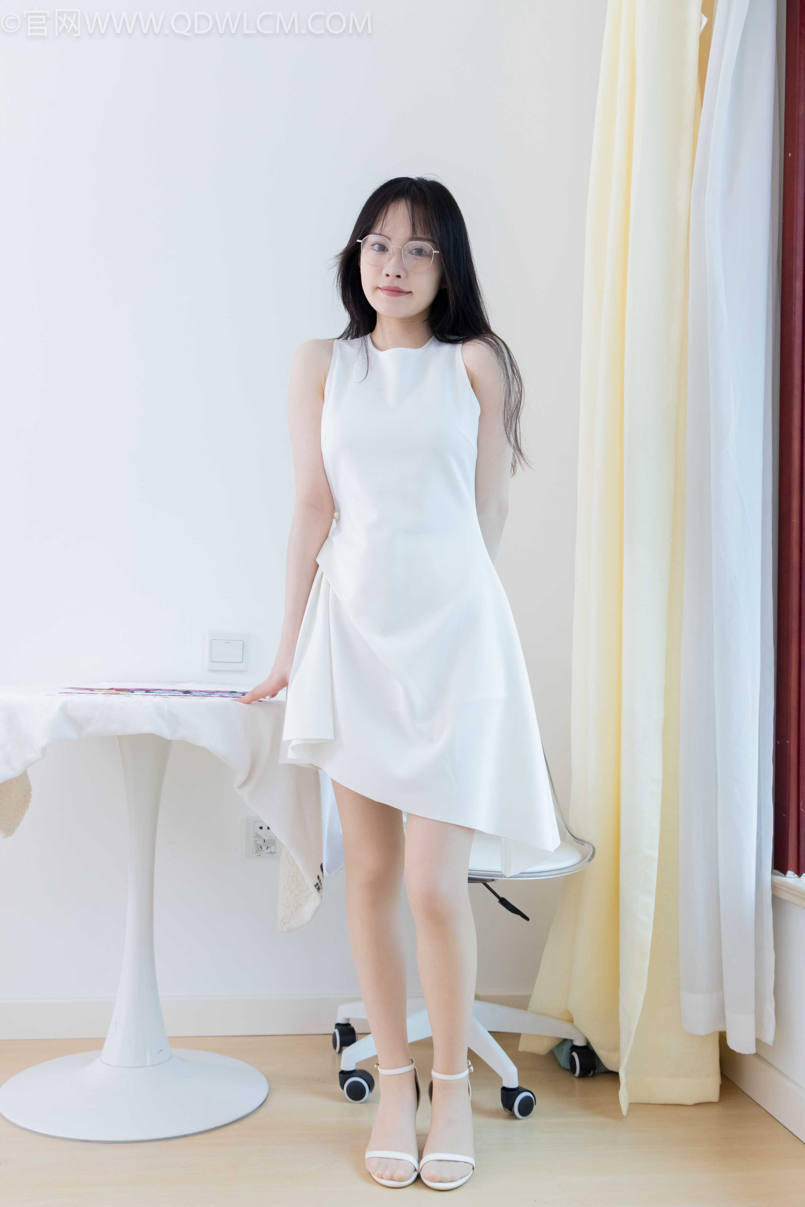 物恋传媒 NO.2103 小酒-优雅不过时  [151P1V-4.77GB] 插图1