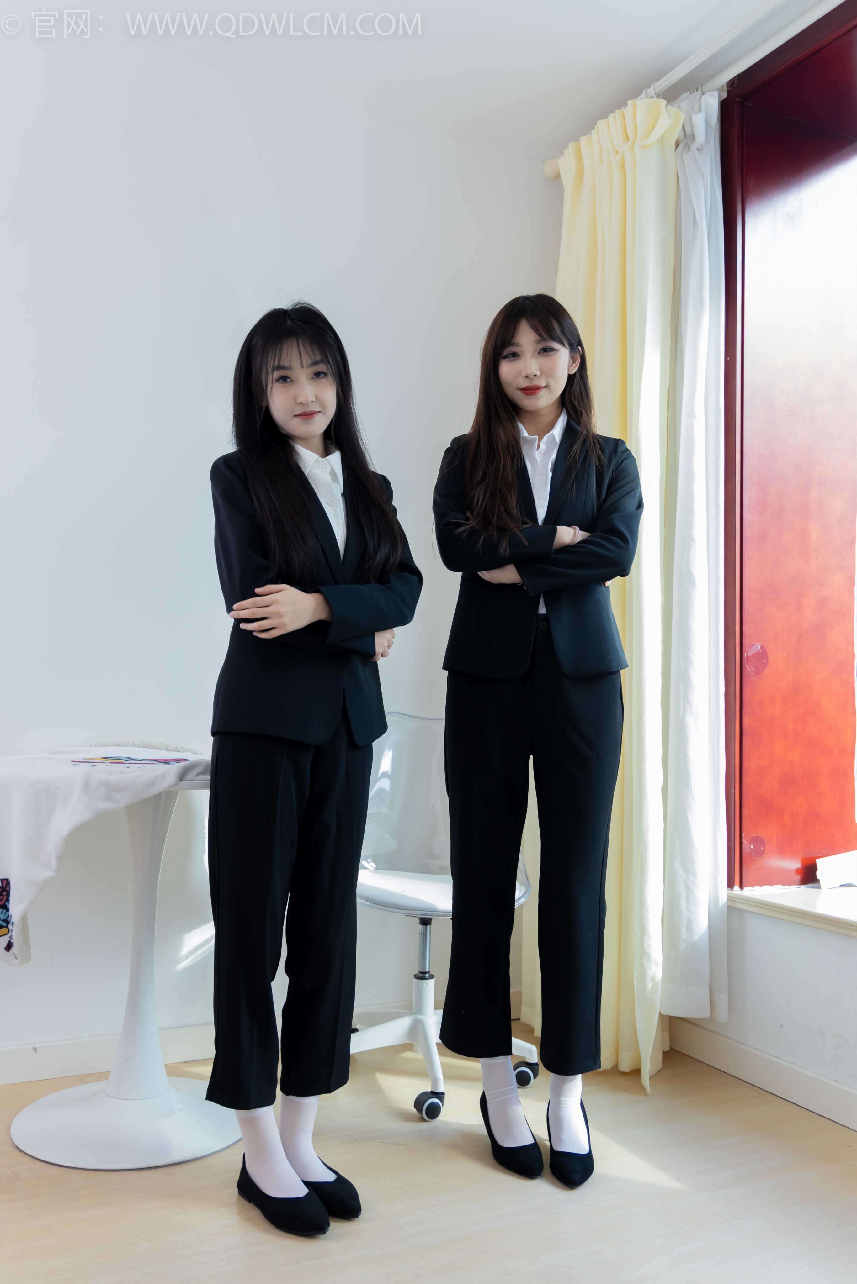 物恋传媒 NO.2216 泡泡&嘉木-手心的蔷薇[226P-1V-6.37G] 插图2