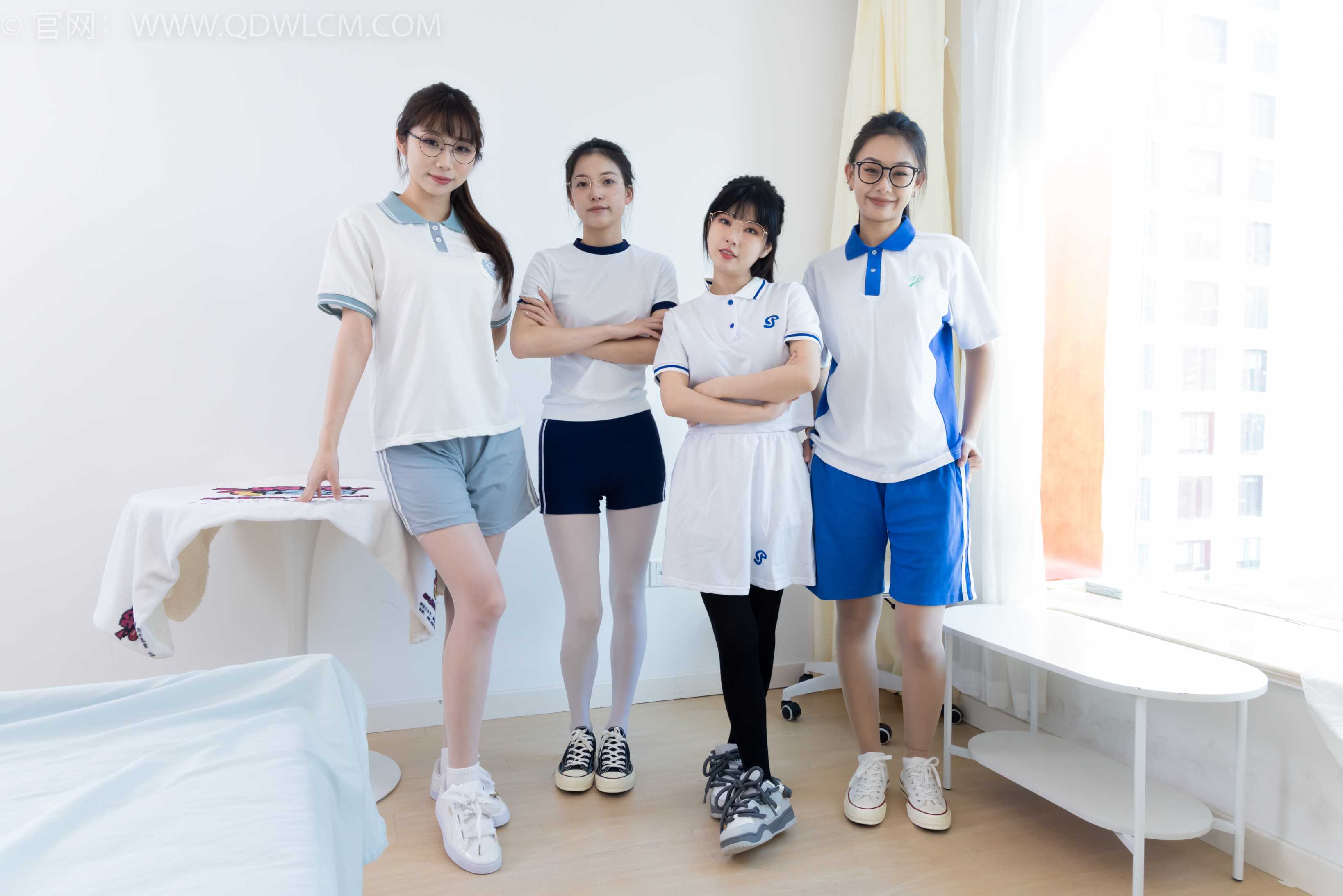 物恋传媒 NO.2243 茯苓&岚岚&泡泡&米米-新春快乐[190P-1V-6.07G] 插图2