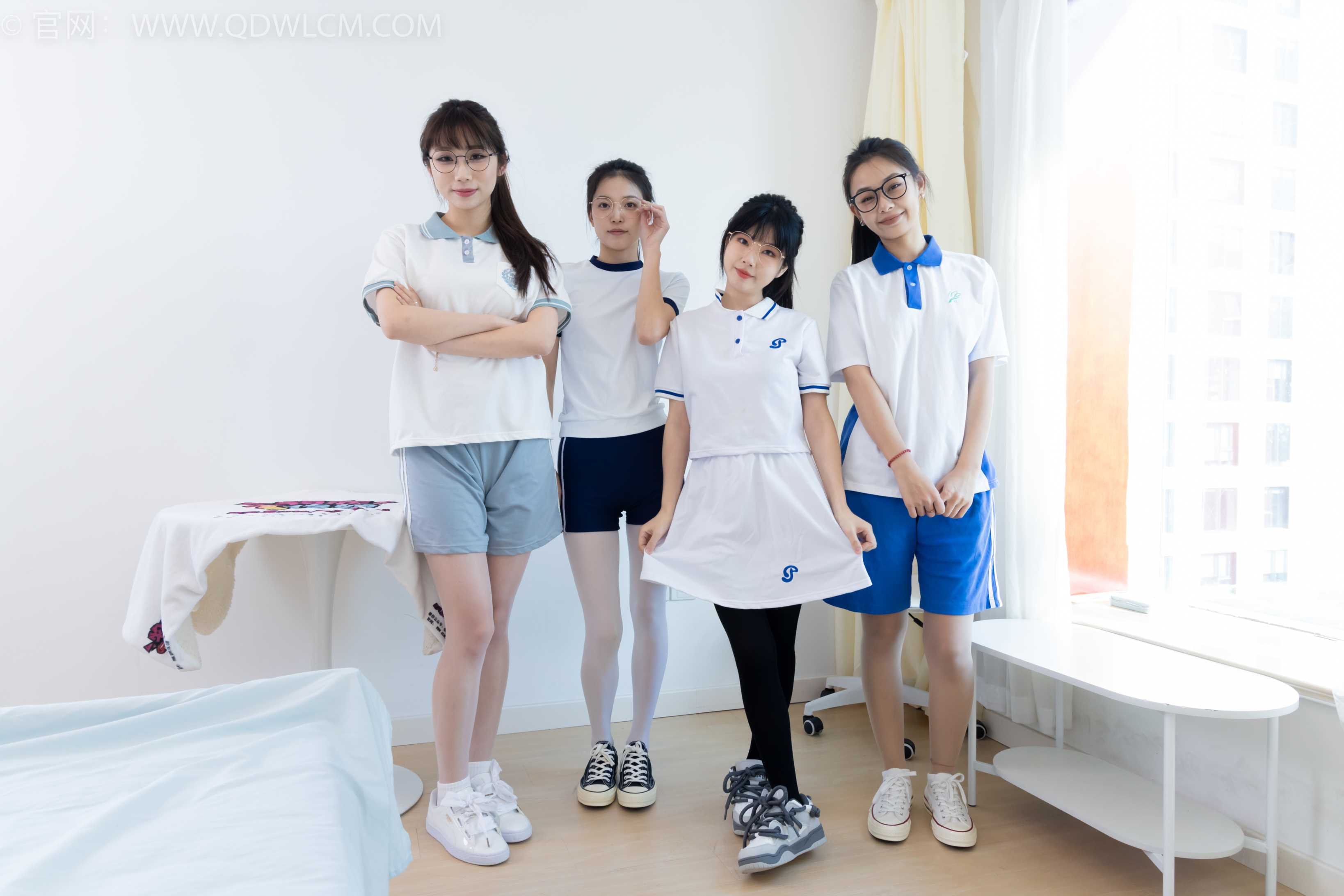 物恋传媒 NO.2243 茯苓&岚岚&泡泡&米米-新春快乐[190P-1V-6.07G] 插图3