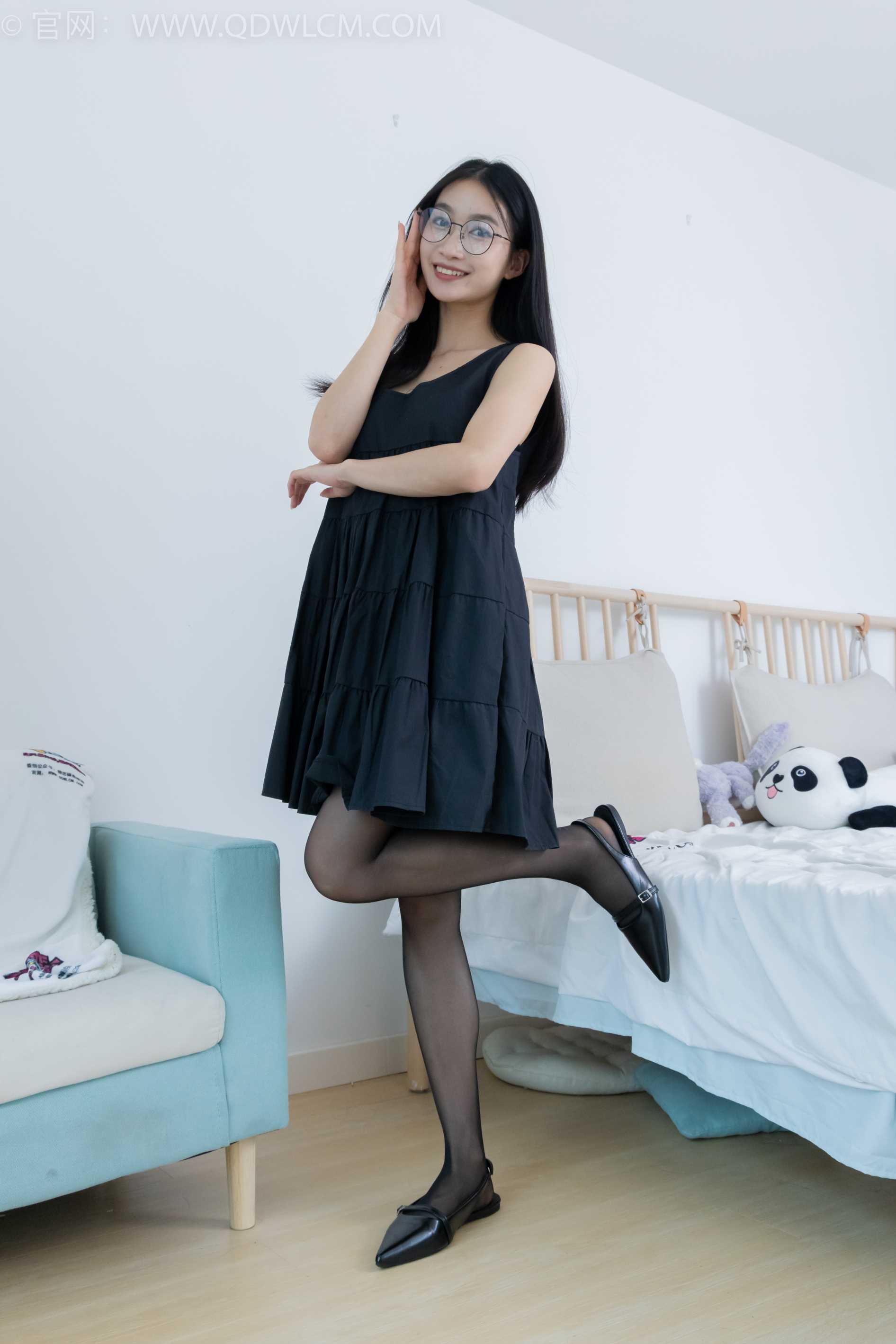 物恋传媒 NO.2257 小影-平底鞋、脚尖加固款[150P-1V-4.09G] 插图3