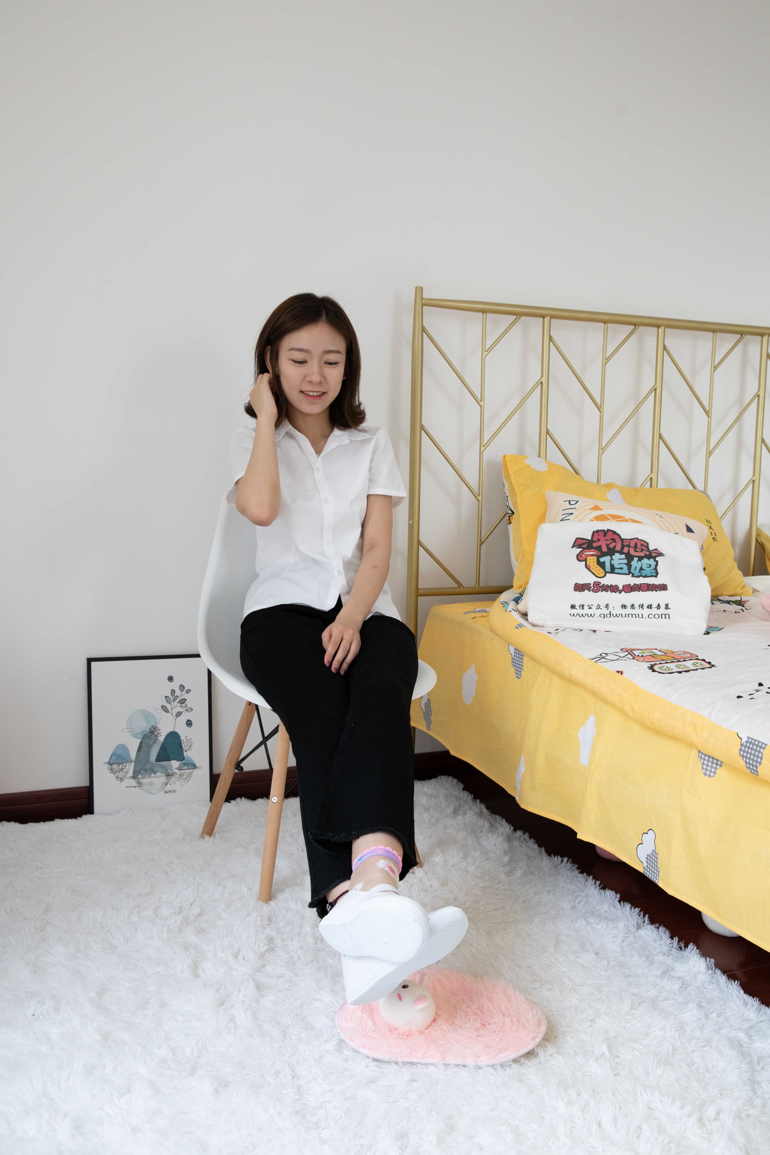 图片[6]-物恋传媒 No.423 婷婷-风里的小雏菊 [141P4.44G]-COS写真在线网