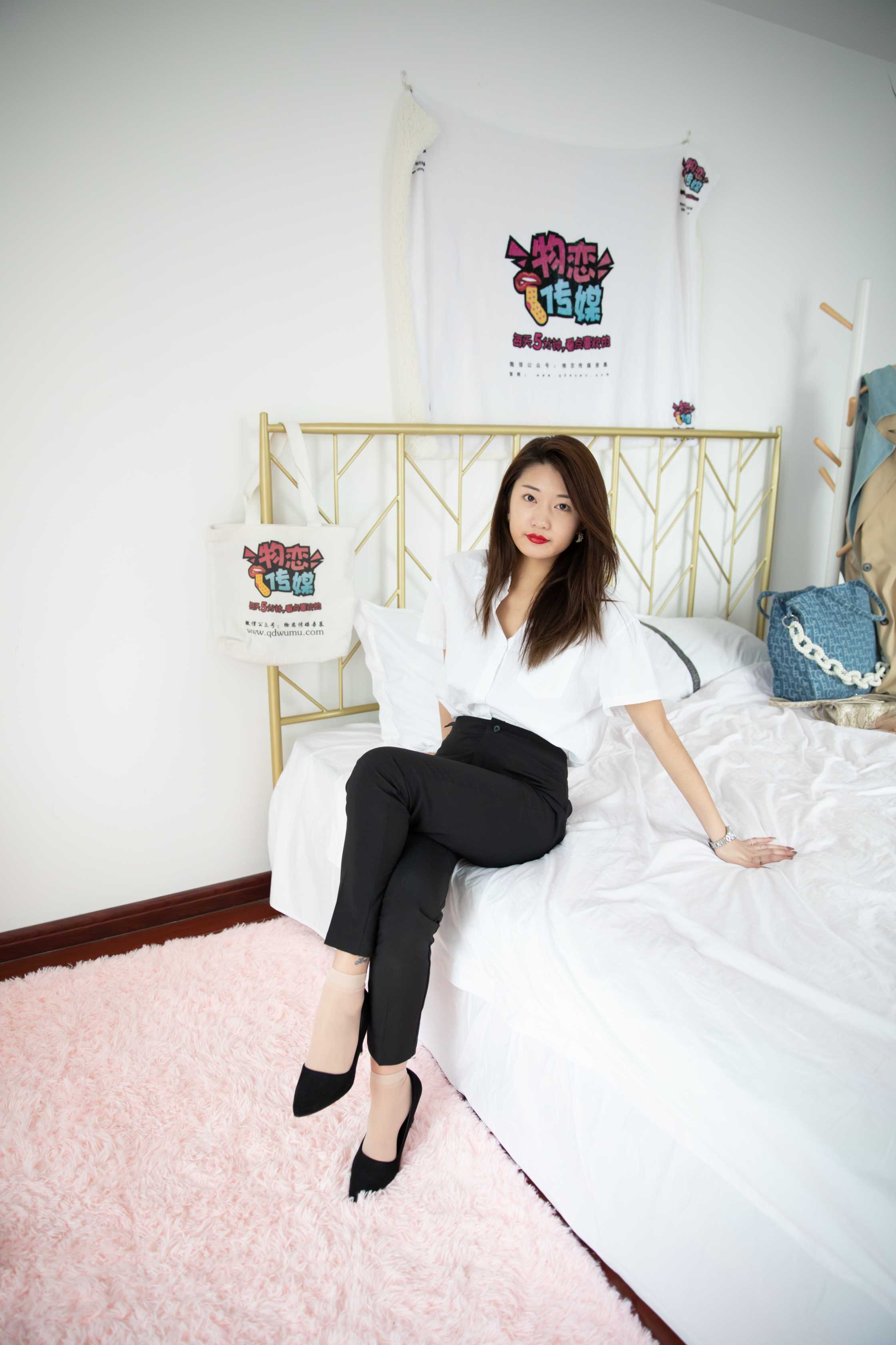 图片[2]-物恋传媒 NO.662 言言-雪语纷飞  [164P3920M]-COS写真在线网