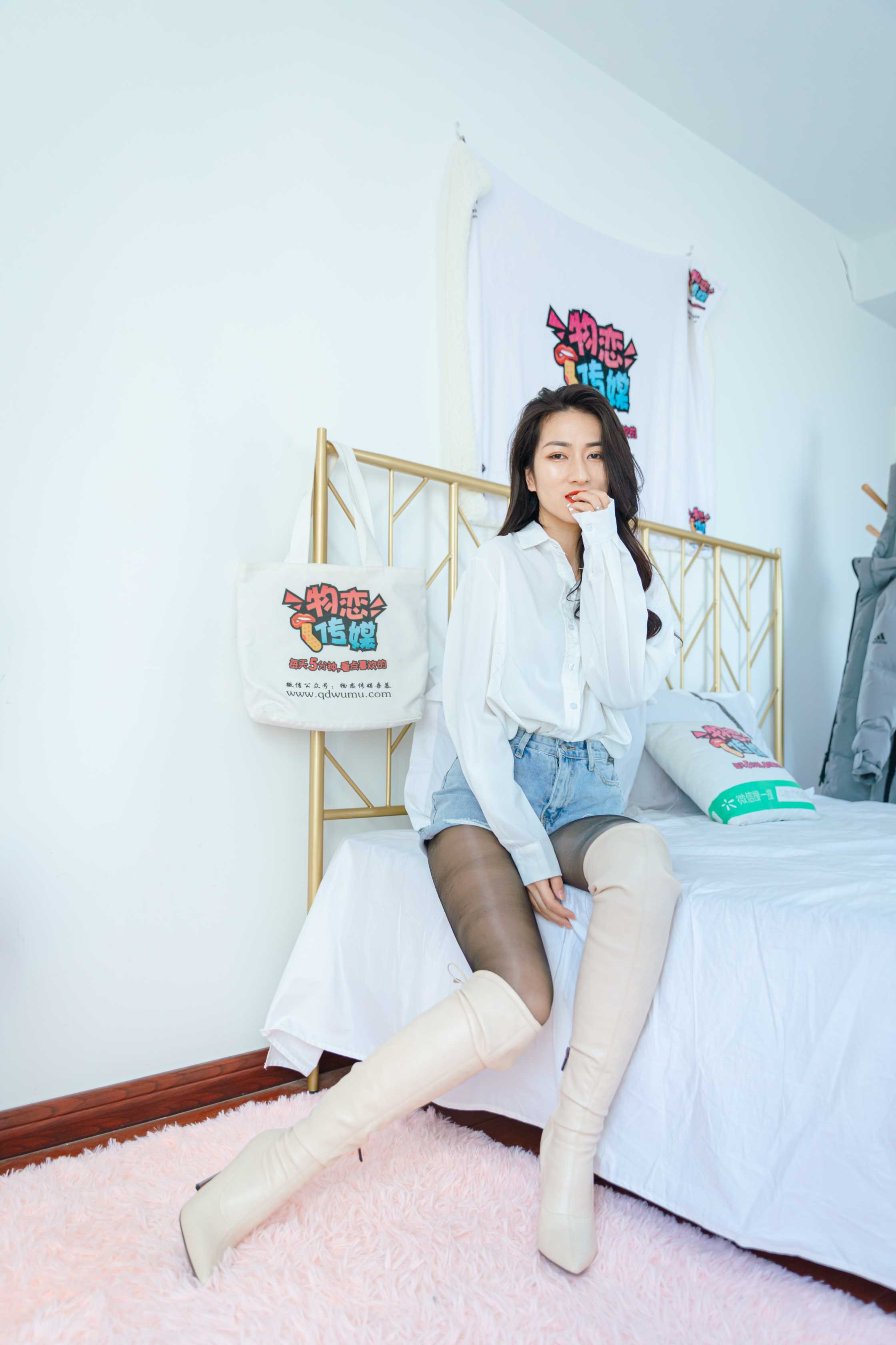 图片[6]-物恋传媒 NO.725 小茶-画中戏情  [154P／3110M]-COS写真在线网