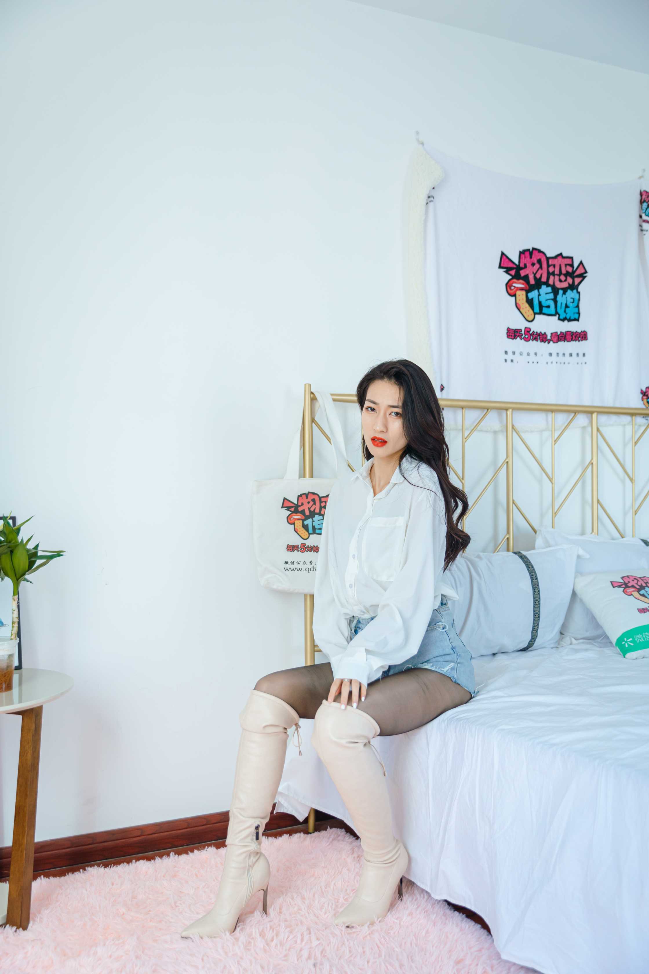 图片[3]-物恋传媒 NO.725 小茶-画中戏情  [154P／3110M]-COS写真在线网