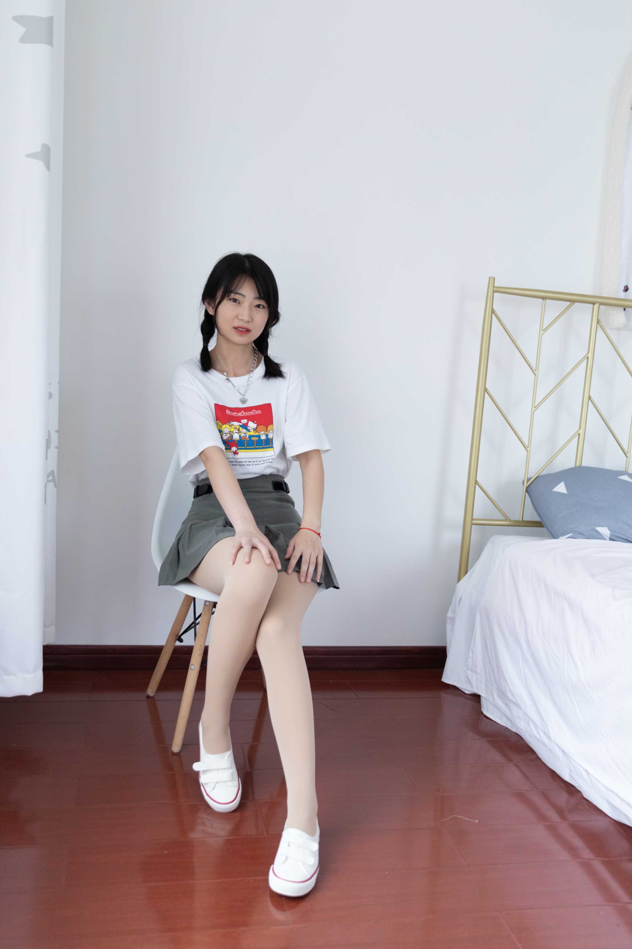 物恋传媒 NO.944期 小凌-秋日月光 [124P+1V／4.40GB] 插图2