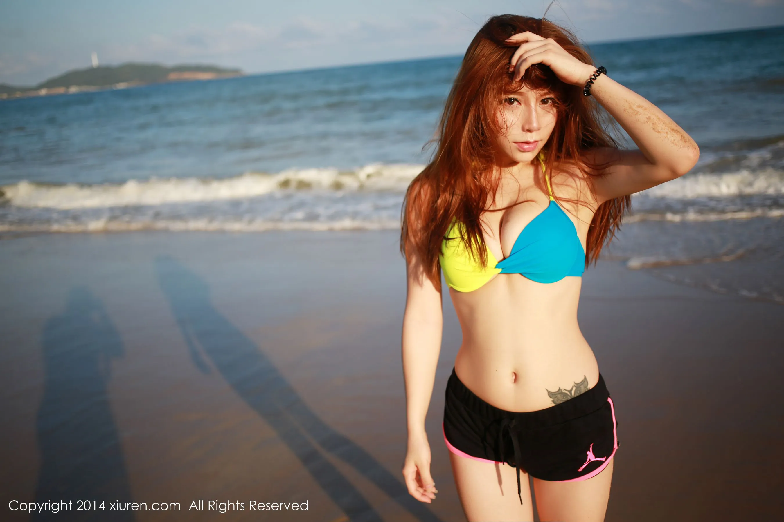 vetiver嘉宝贝儿《海边比基尼写真》 秀人网 No.157 插图1
