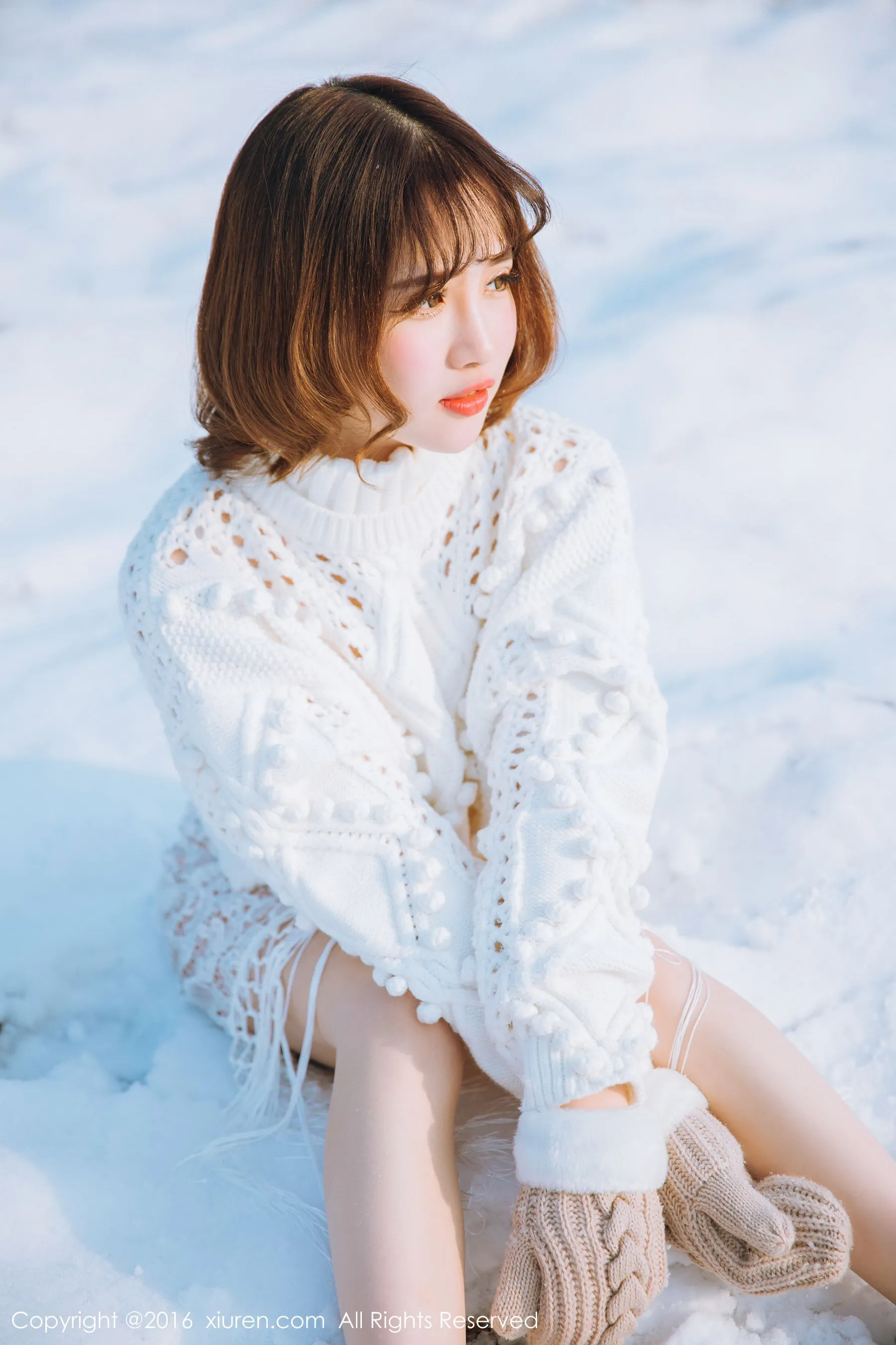 徐cake《新春雪景套图》 秀人网 No.484 插图1