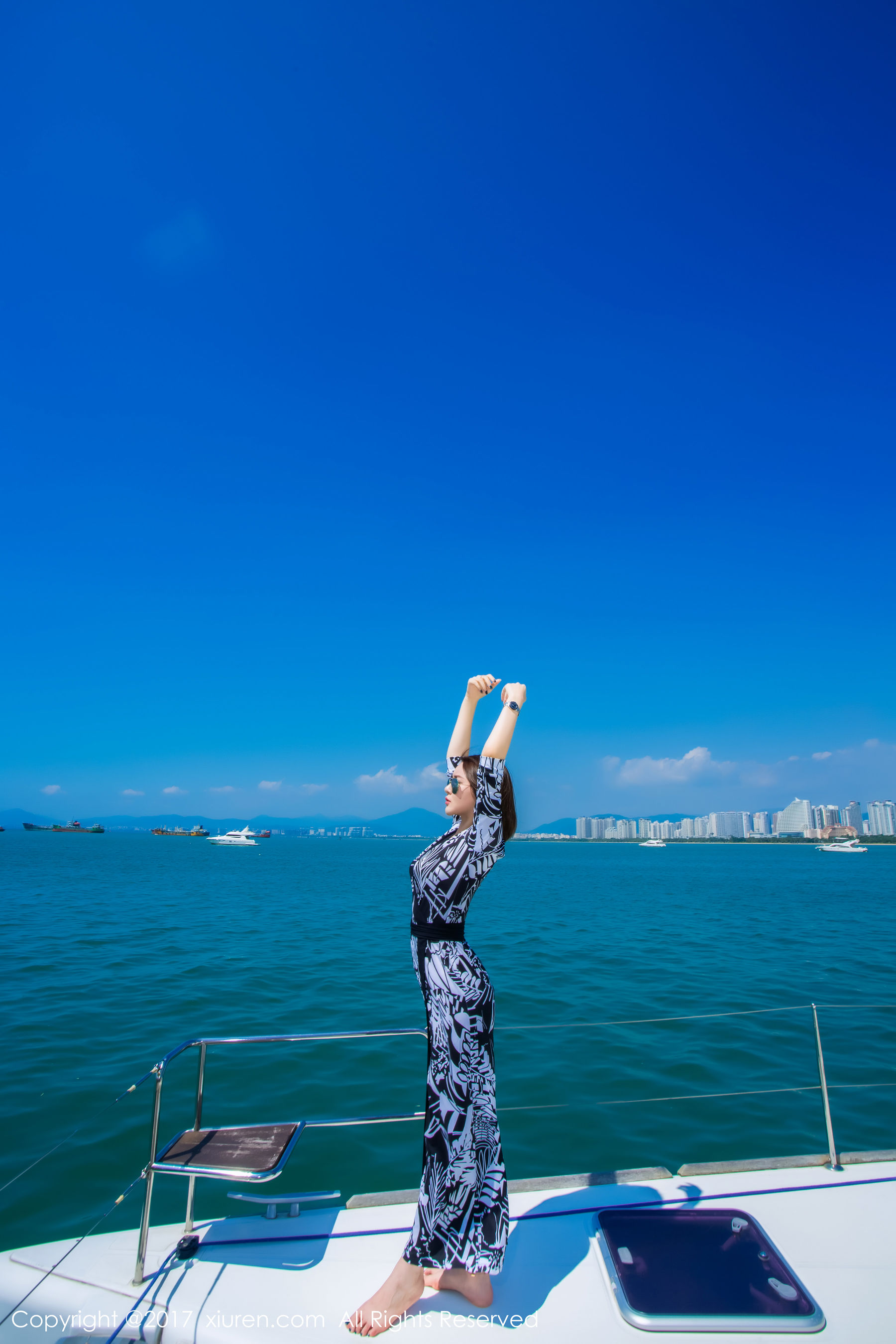 模特女神廿十《海南三亚》 秀人 NO.858 插图2